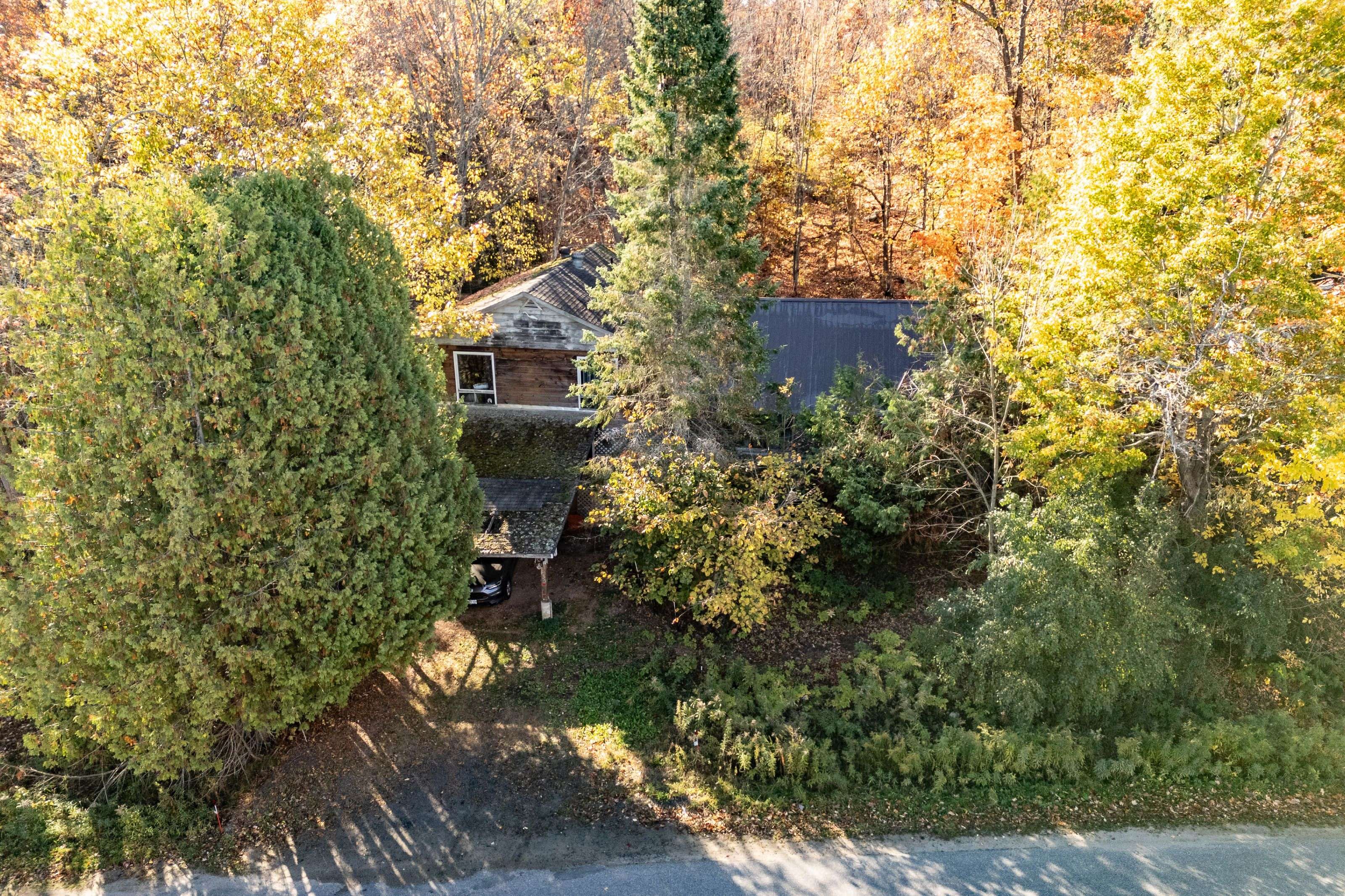 Gravenhurst, ON P1P 0E3,135 Musquash RD