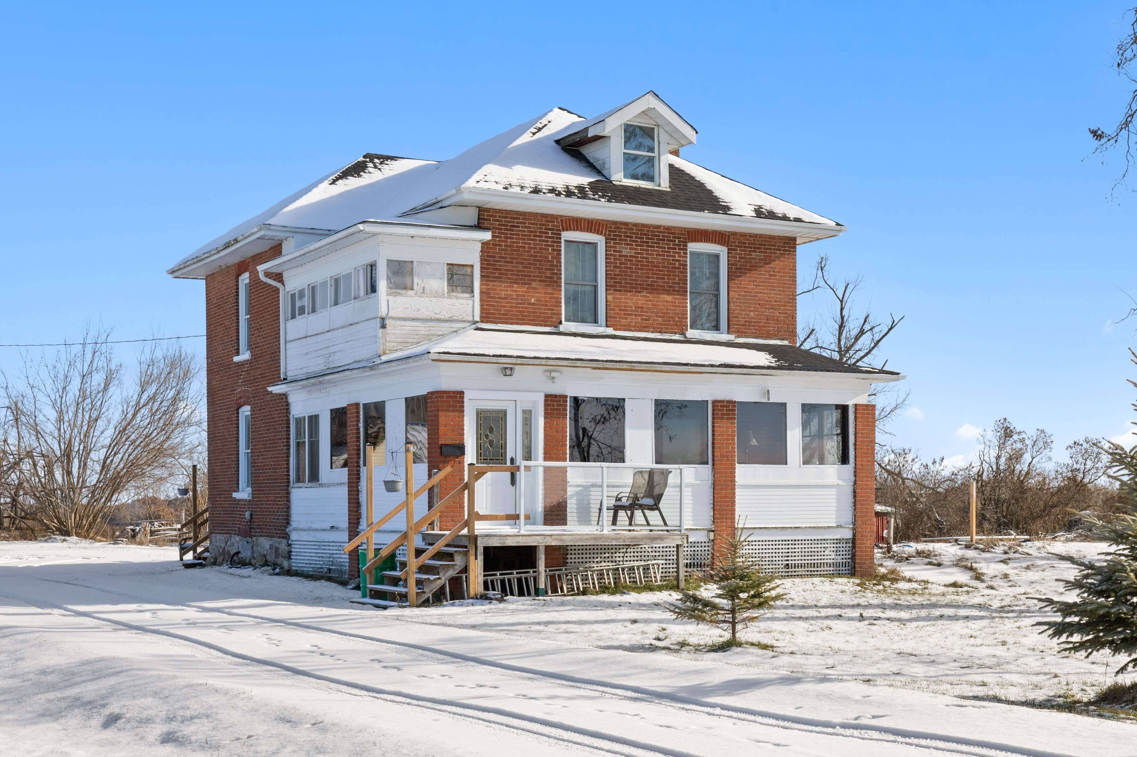 Kawartha Lakes, ON K0M 1L0,1804 Sturgeon RD