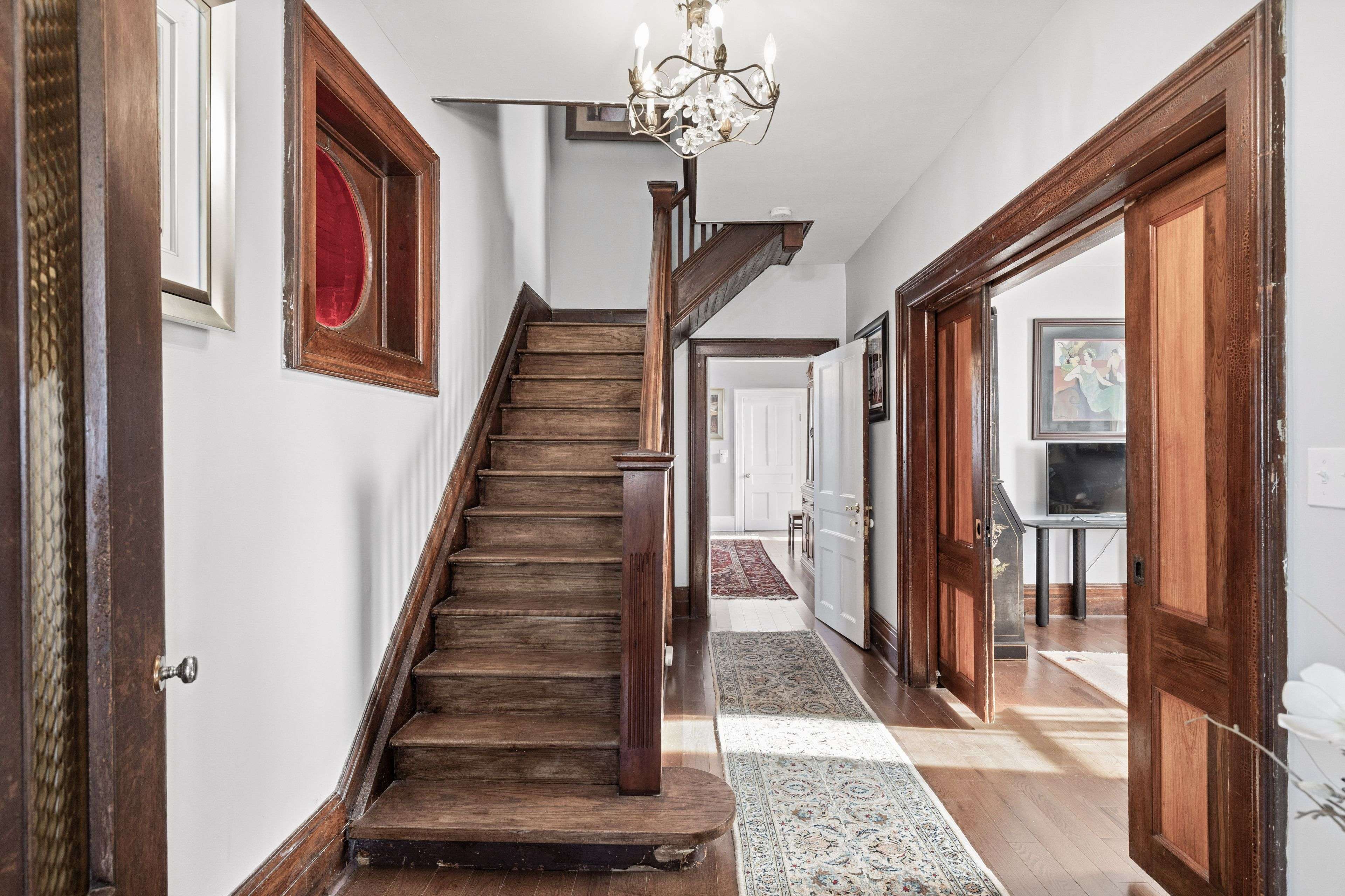 Kawartha Lakes, ON K0M 1L0,1804 Sturgeon RD