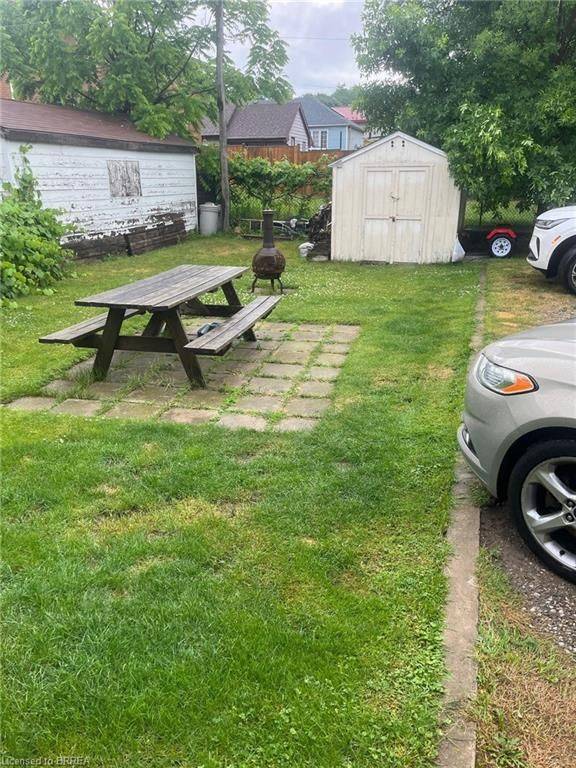 Brantford, ON N3S 6M5,83 Stanley ST