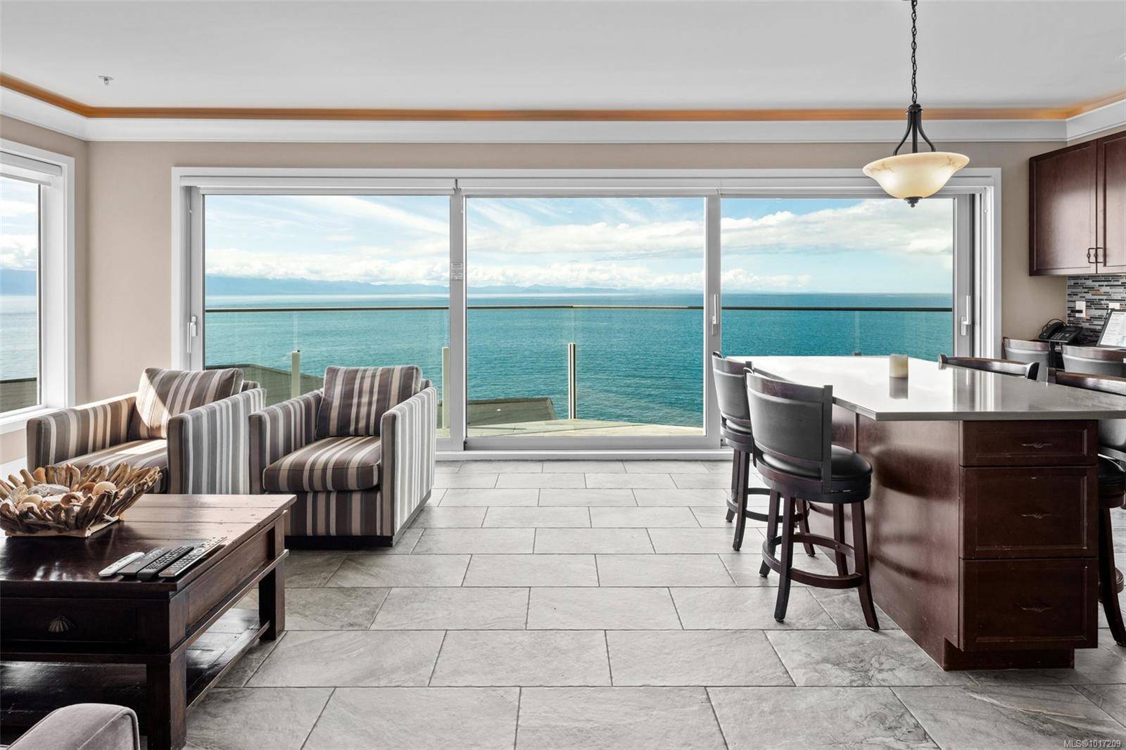 Sooke, BC V9Z 1N8,1000 SookePoint Pl #43A