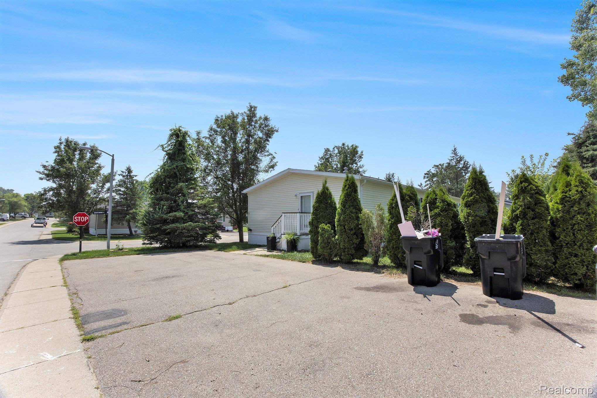 Oxford, MI 48371,116 South ST