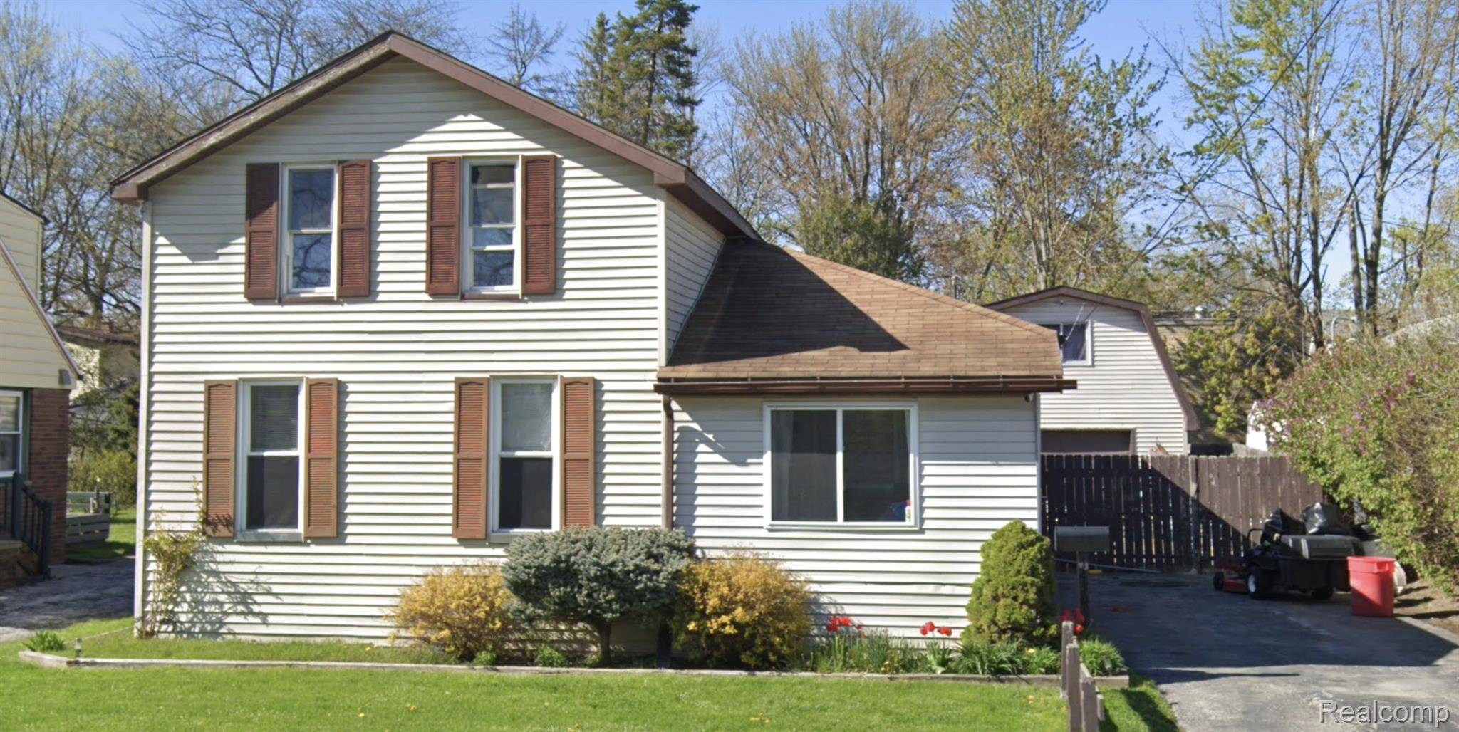 Saginaw, MI 48602,1430 Marquette ST