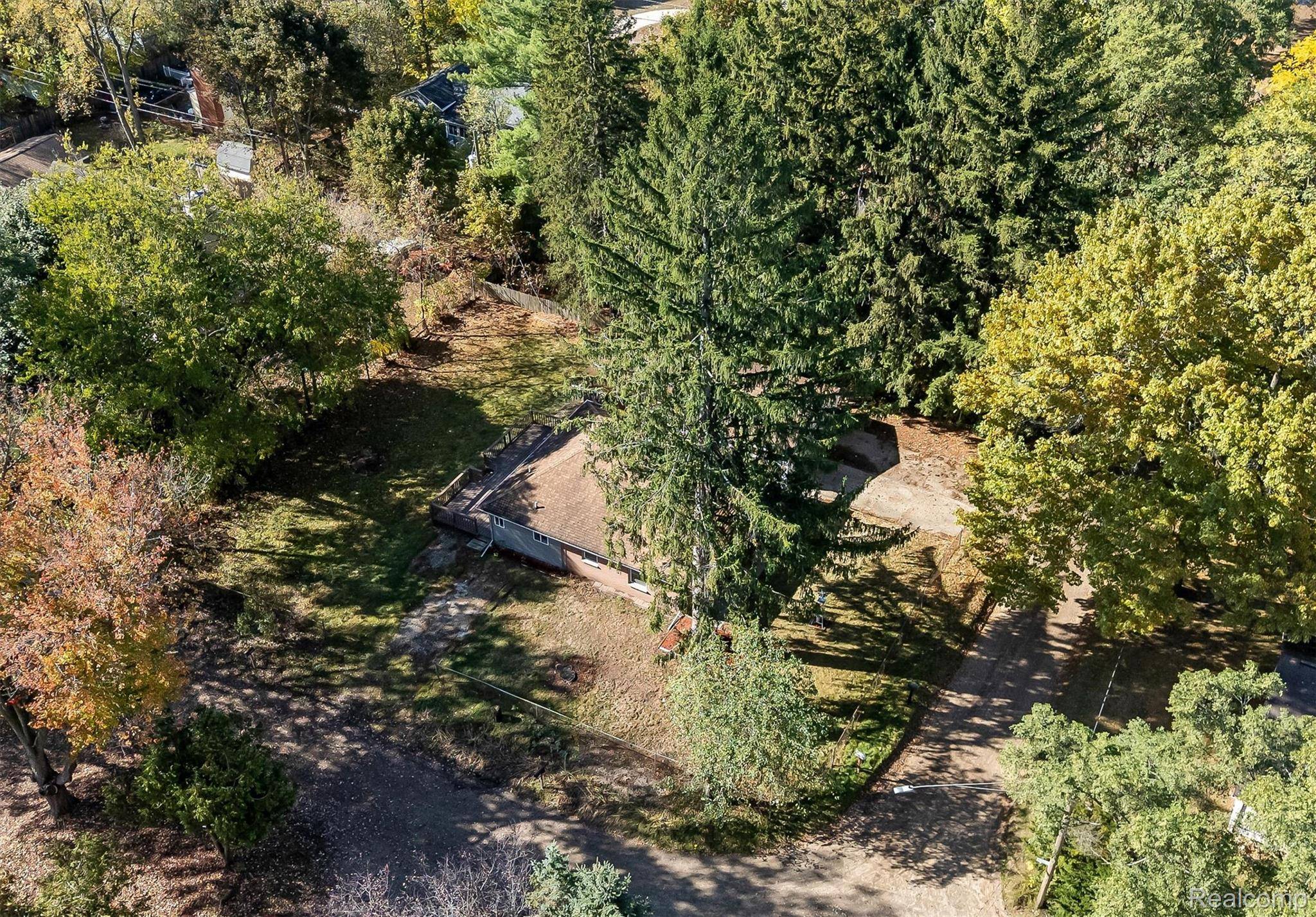 Lake Orion, MI 48362,1334 De Goff CT