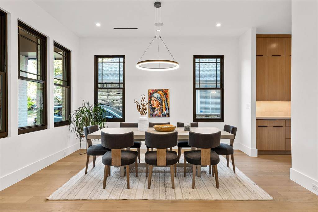 Dallas, TX 75206,5230 Richard Avenue