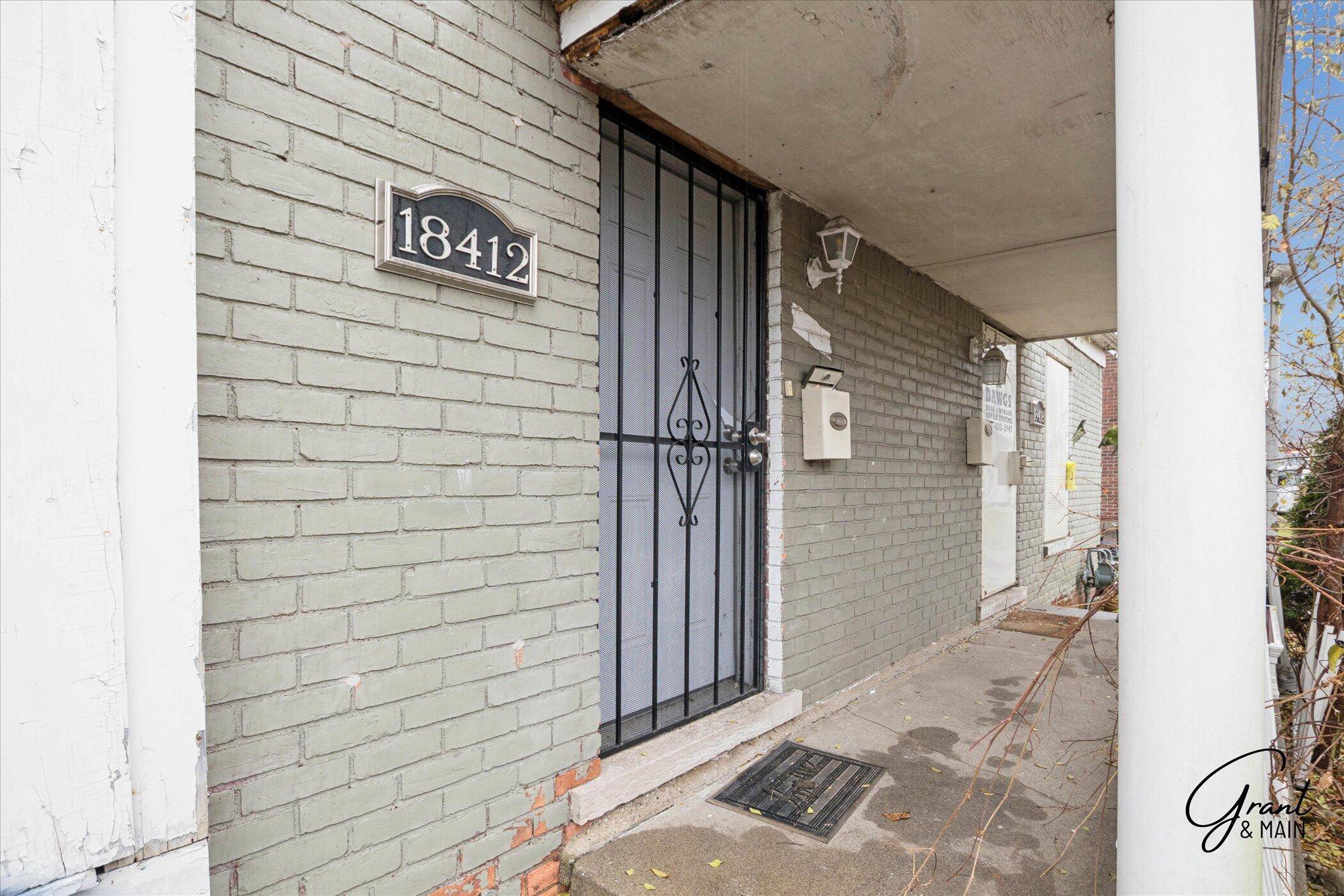 Detroit, MI 48224,18408 Kelly RD