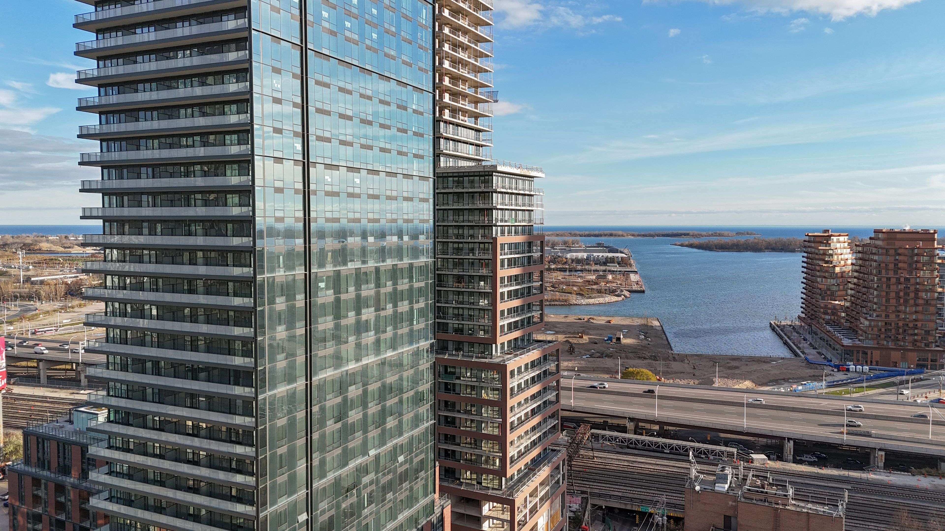 Toronto C08, ON M5A 2Y2,35 Parliament ST #204