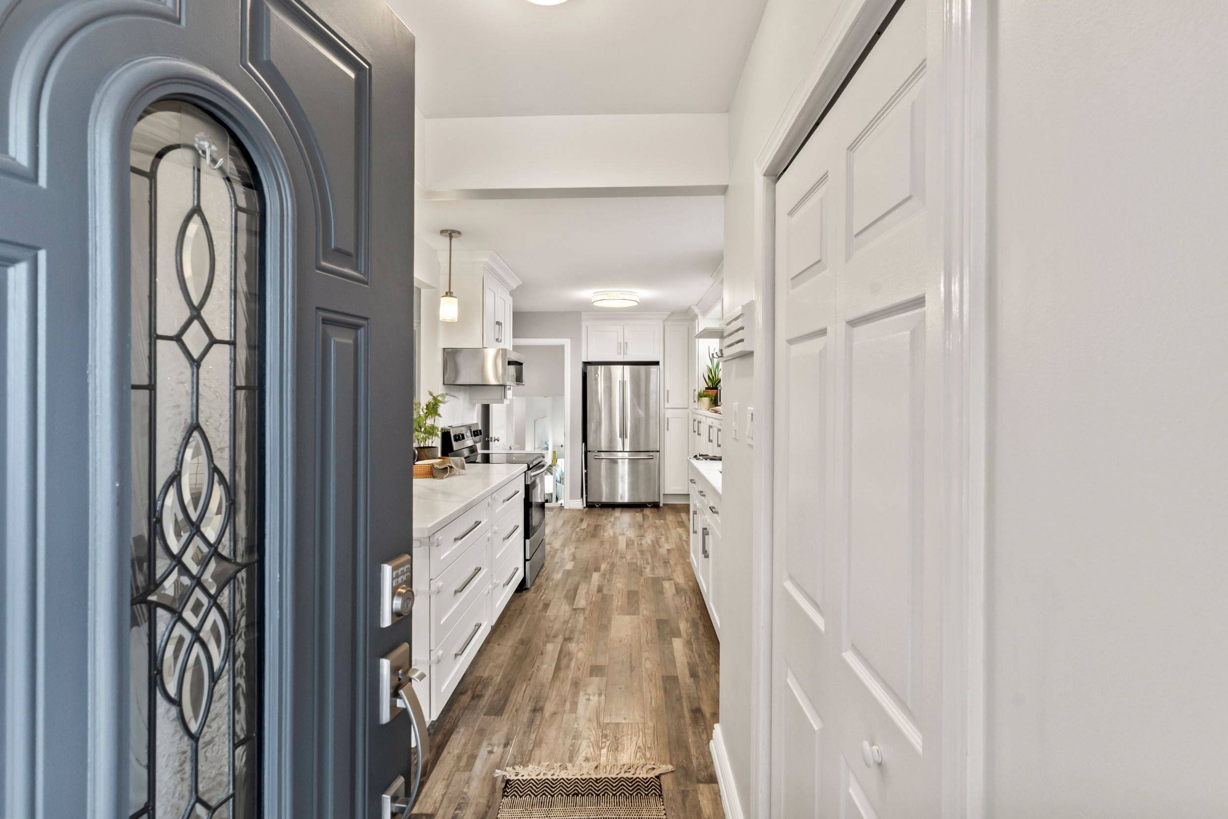 Oshawa, ON L1J 1K6,716 Kenora AVE