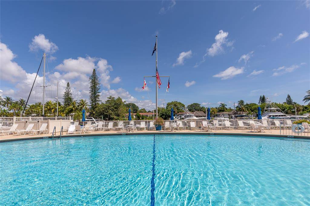 Pompano Beach, FL 33062,2731 NE 14th Street Cswy #110