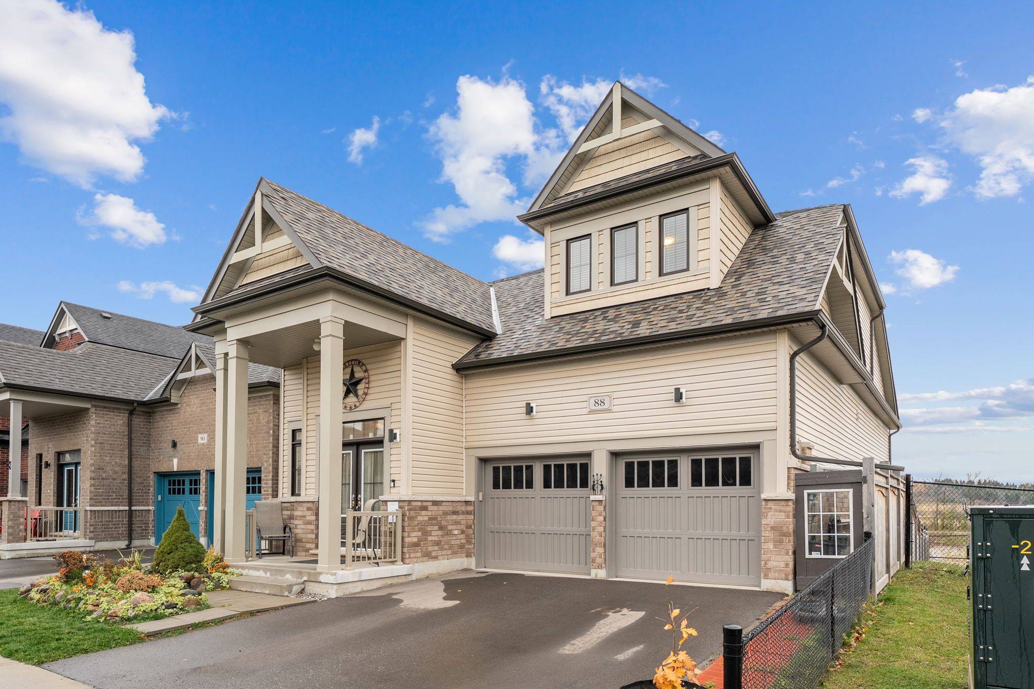 Georgina, ON L4P 0K3,88 Connell DR