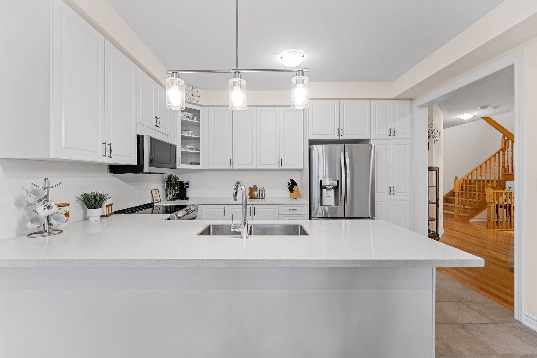 Georgina, ON L4P 0K3,88 Connell DR