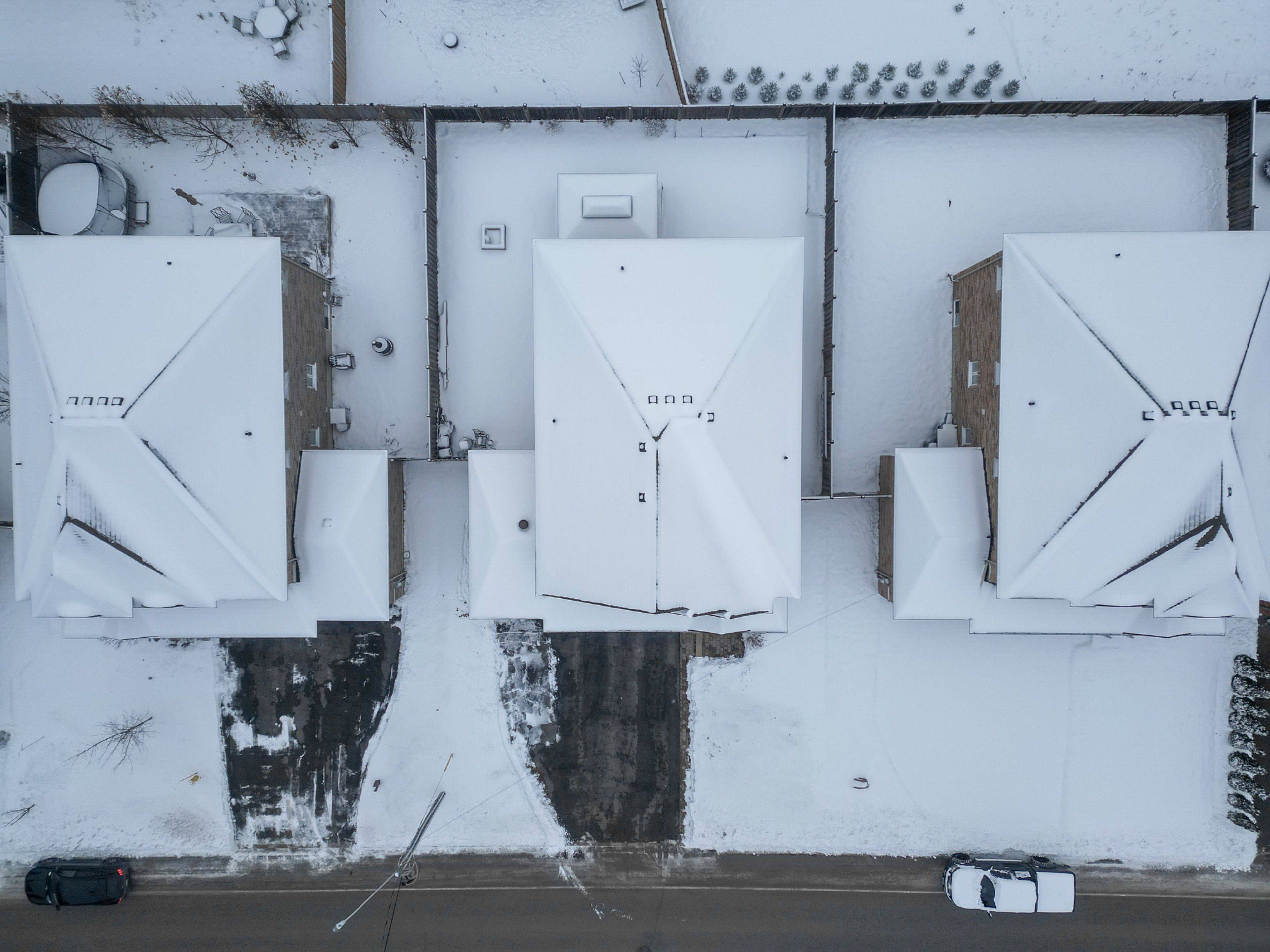 Essa, ON L0M 1B0,125 Centre ST