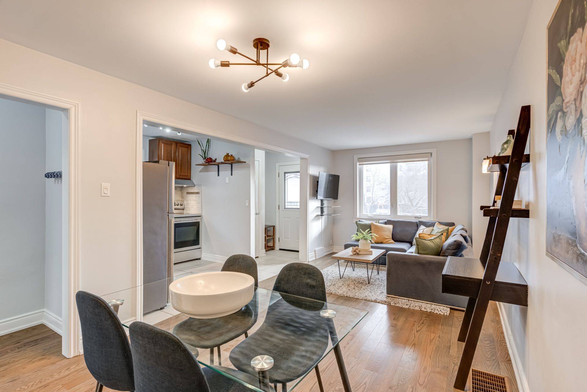 Toronto W04, ON M6B 1K9,598 Ridelle AVE