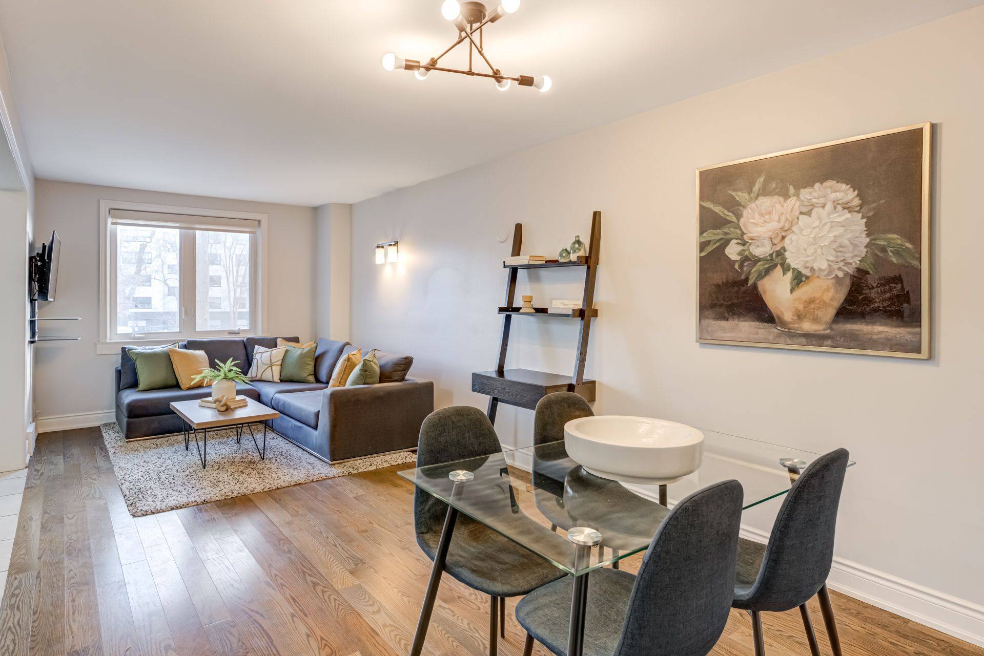 Toronto W04, ON M6B 1K9,598 Ridelle AVE