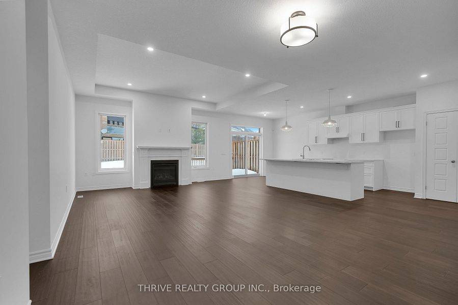 London South, ON N6K 0K2,1080 Upperpoint AVE #35