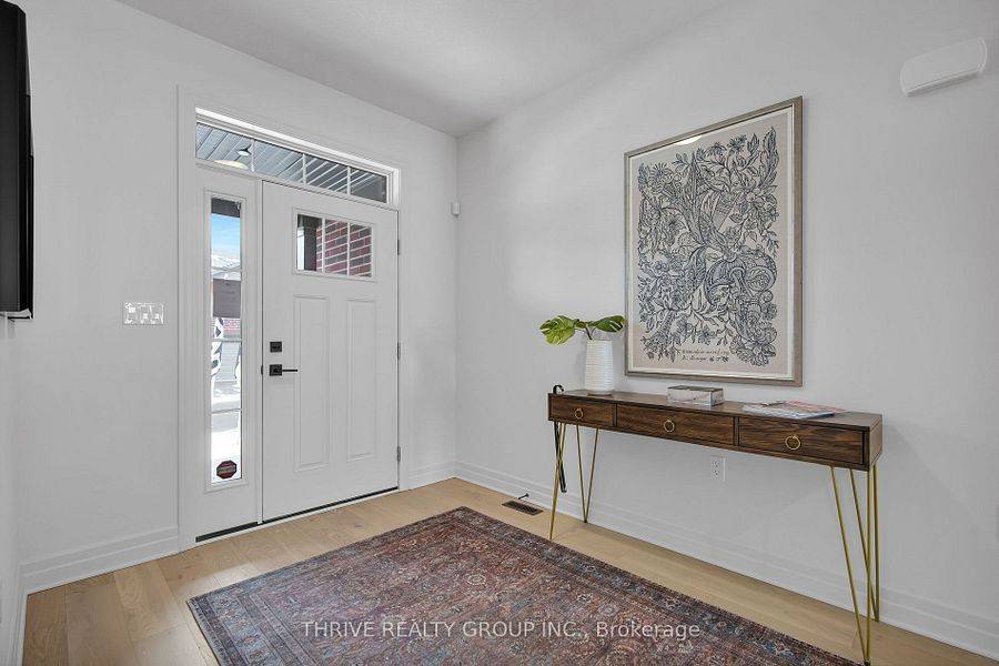 London South, ON N6K 4M9,1080 Upperpoint AVE #15