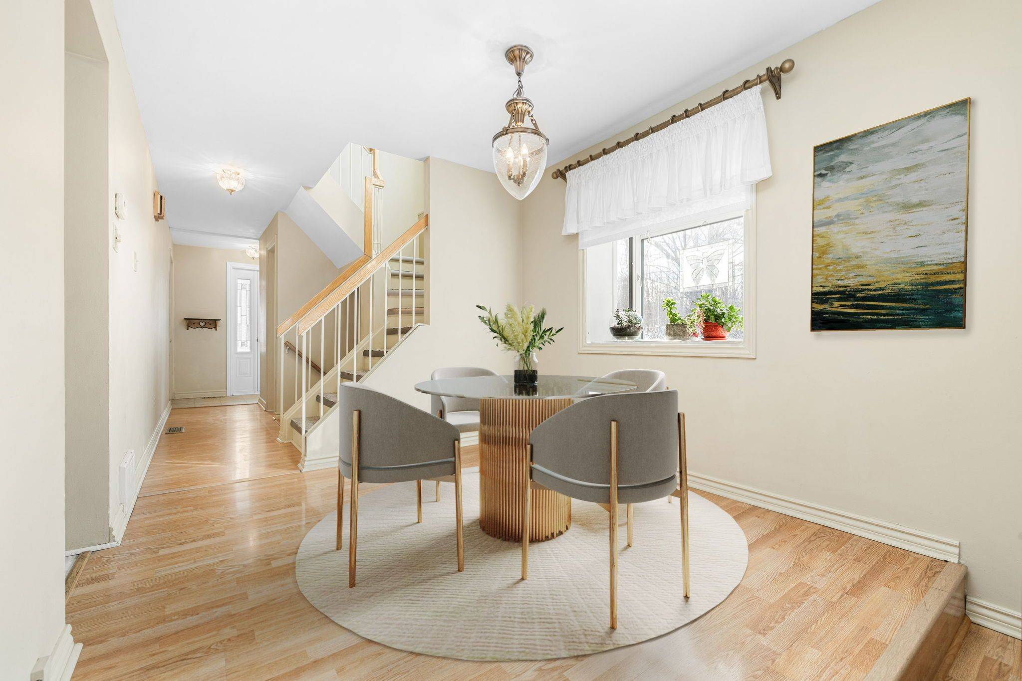 South Of Baseline To Knoxdale, ON K2H 9E4,2 Shadow CT