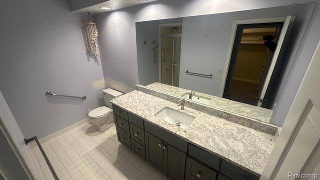 Farmington Hills, MI 48334,31470 HUNTERS CIRCLE DR