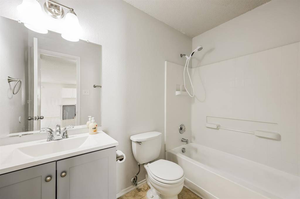 Fort Worth, TX 76134,312 Dakota Ridge Drive