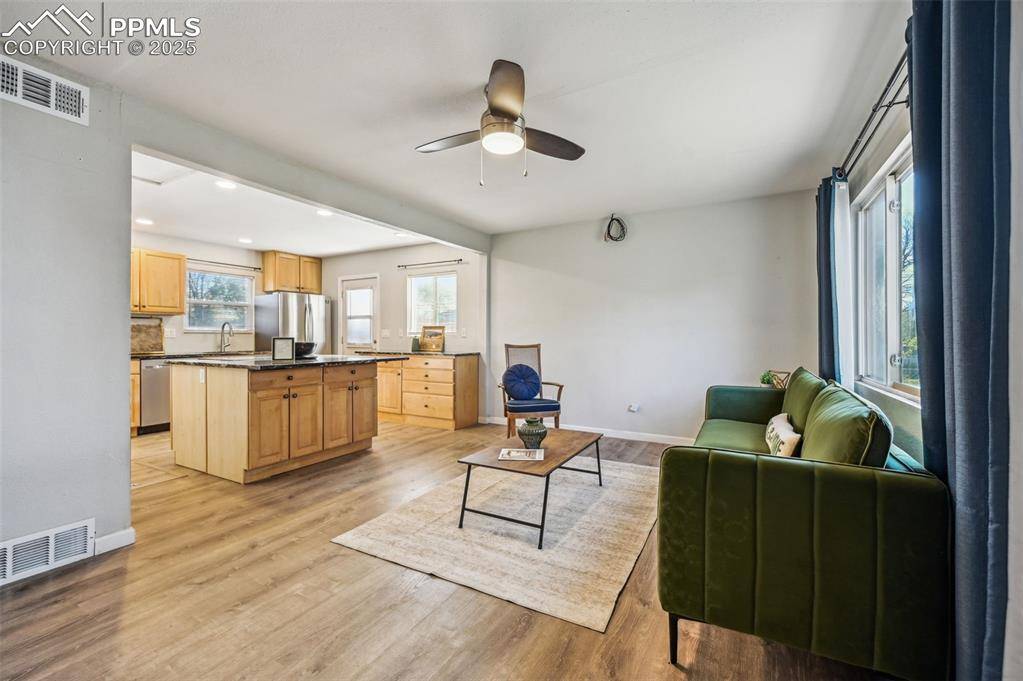 Colorado Springs, CO 80905,1222 Bristol AVE