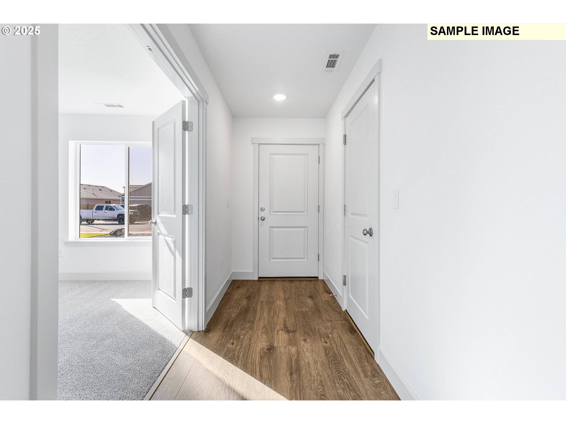 Hermiston, OR 97838,891 E Kinsley AVE