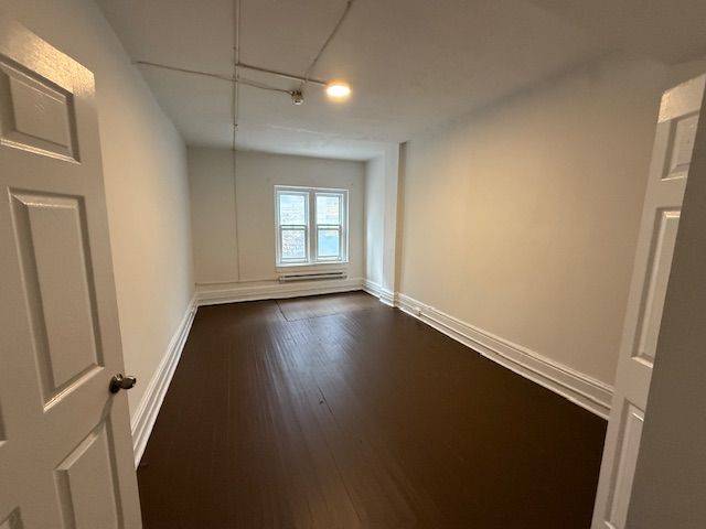 Toronto C08, ON M5B 1E2,132 Dundas ST E #2nd Flr