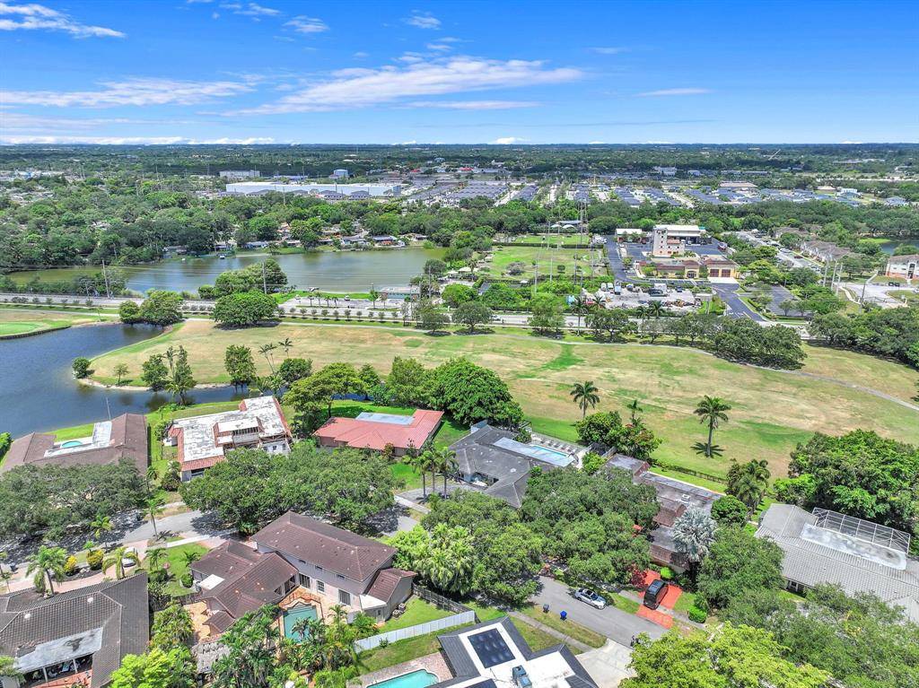 Hollywood, FL 33021,5421 N 36th Ct