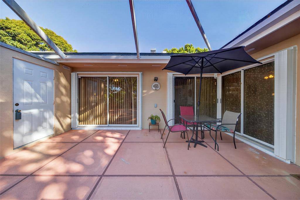 Palm Beach Gardens, FL 33403,3004 Lakemont Court