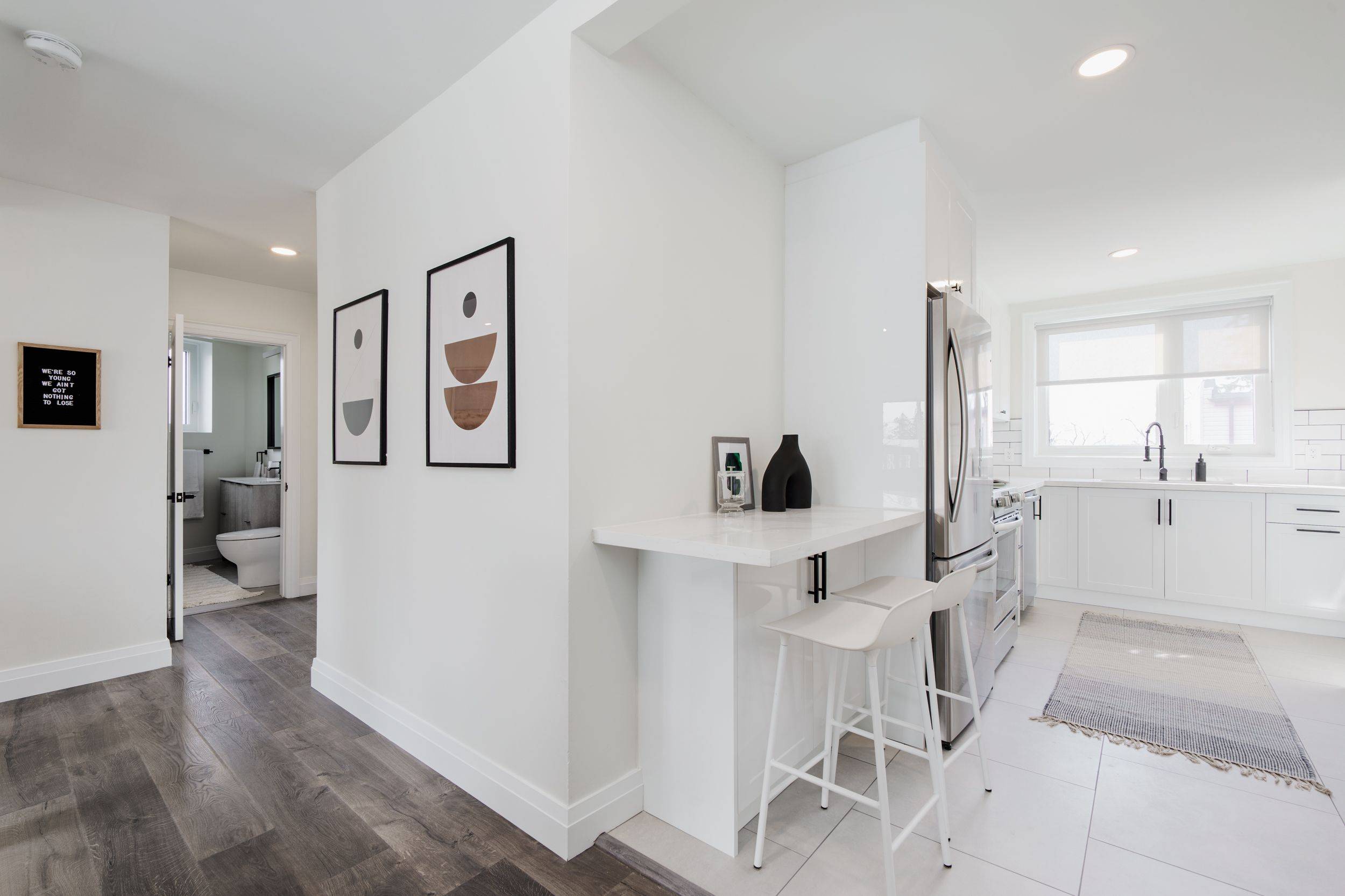 Toronto W07, ON M8Y 3A9,51 Penhurst AVE #Main