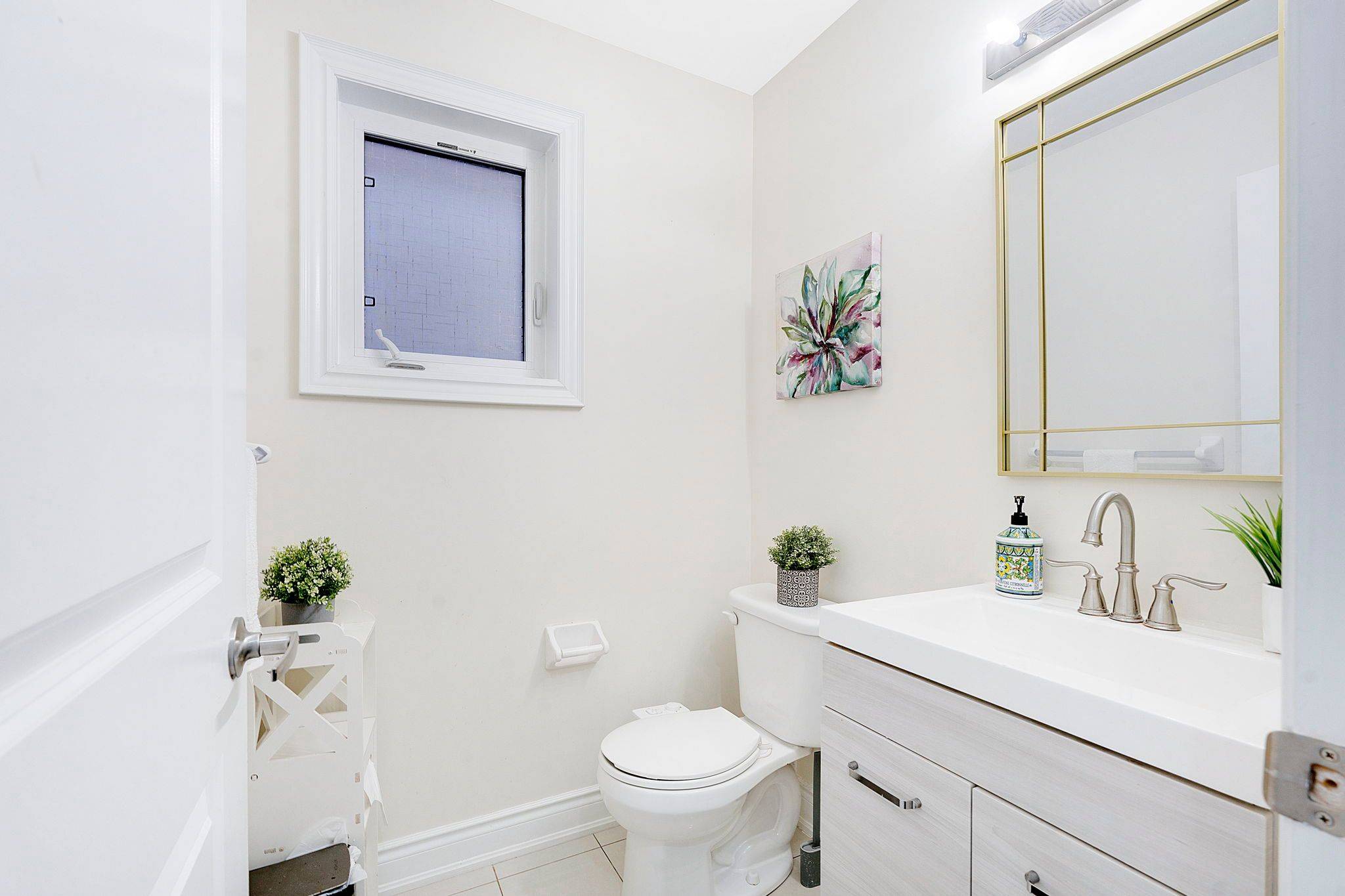 Brampton, ON L6X 3C4,25 Selsdon ST