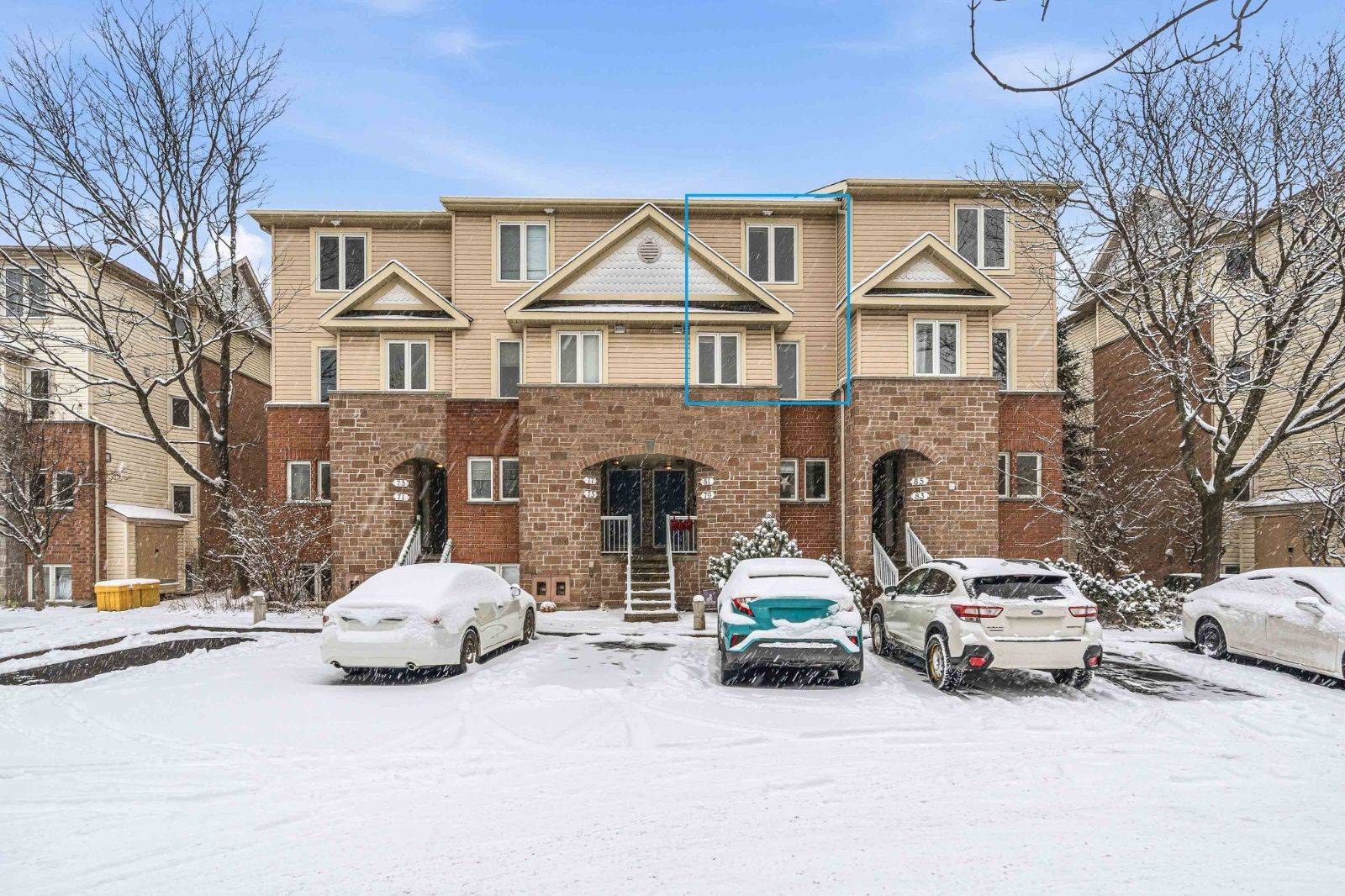 Cyrville - Carson Grove - Pineview, ON K1J 1K7,81 Strathaven Private