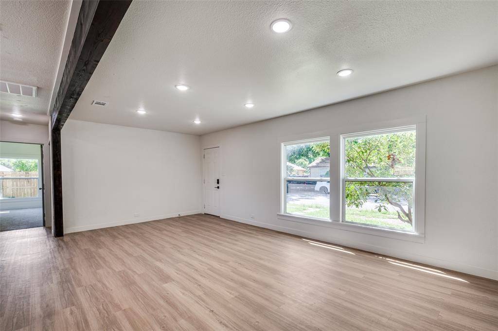 Cleburne, TX 76031,107 Mcarthur Lane