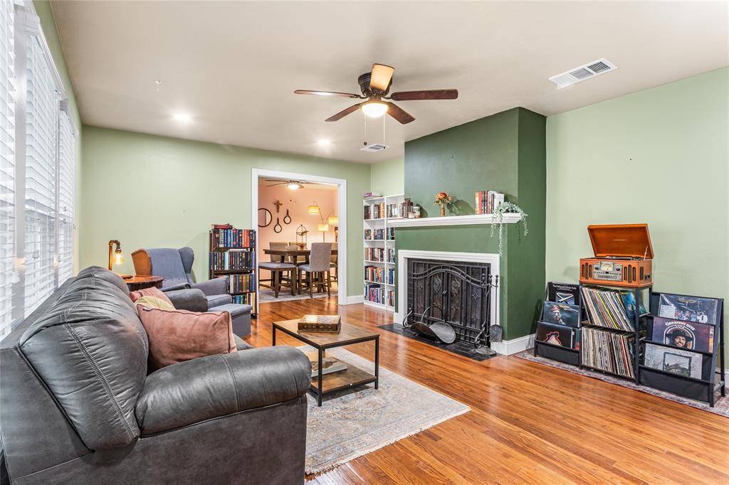 Arlington, TX 76013,145 Parkwood Avenue