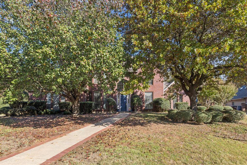 Denton, TX 76205,3825 Montecito Drive