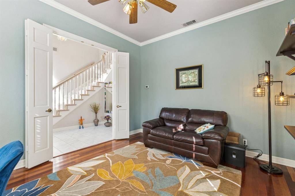 Denton, TX 76205,3825 Montecito Drive