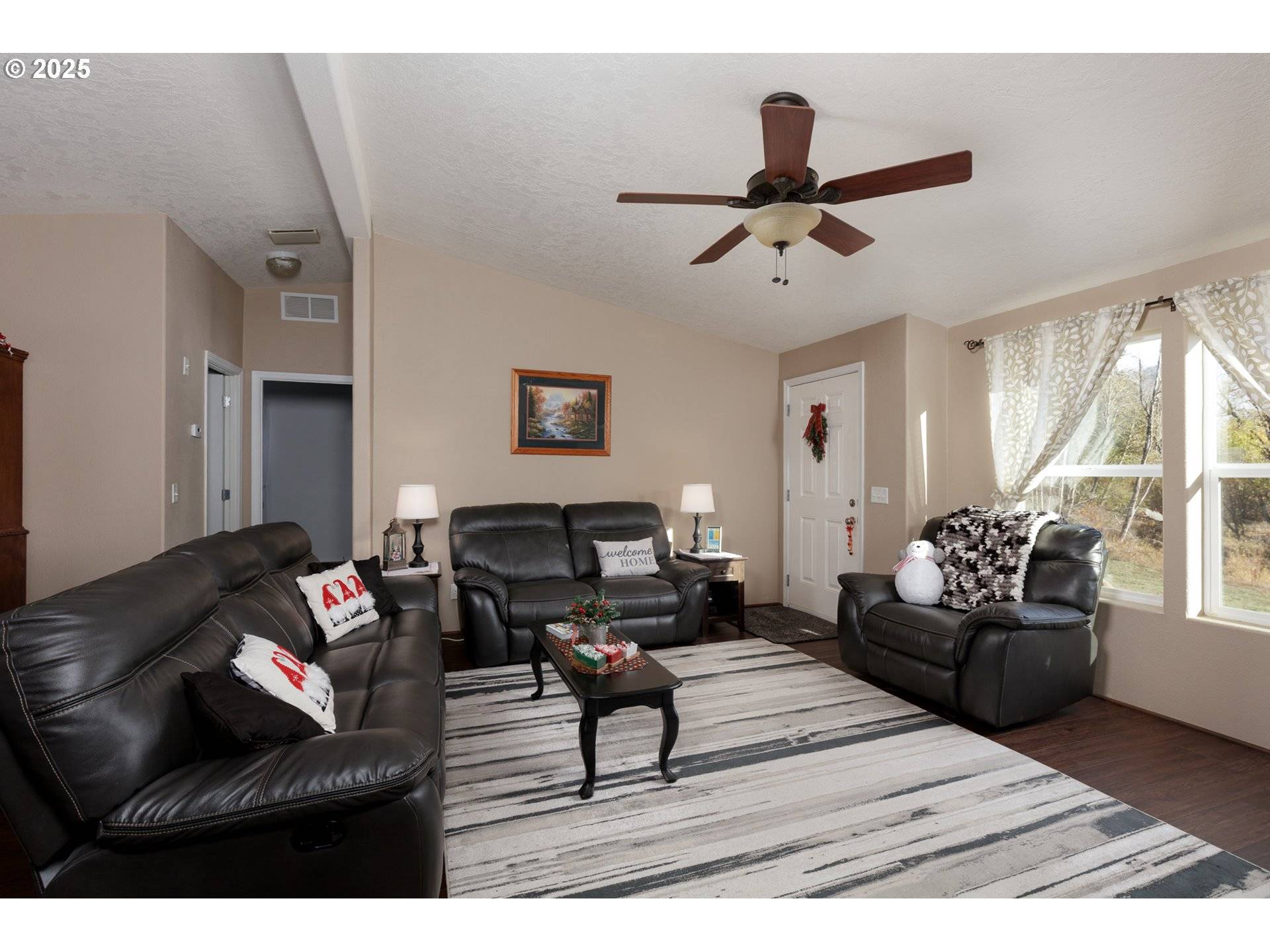 Carson, WA 98610,252 BLACKLEDGE RD