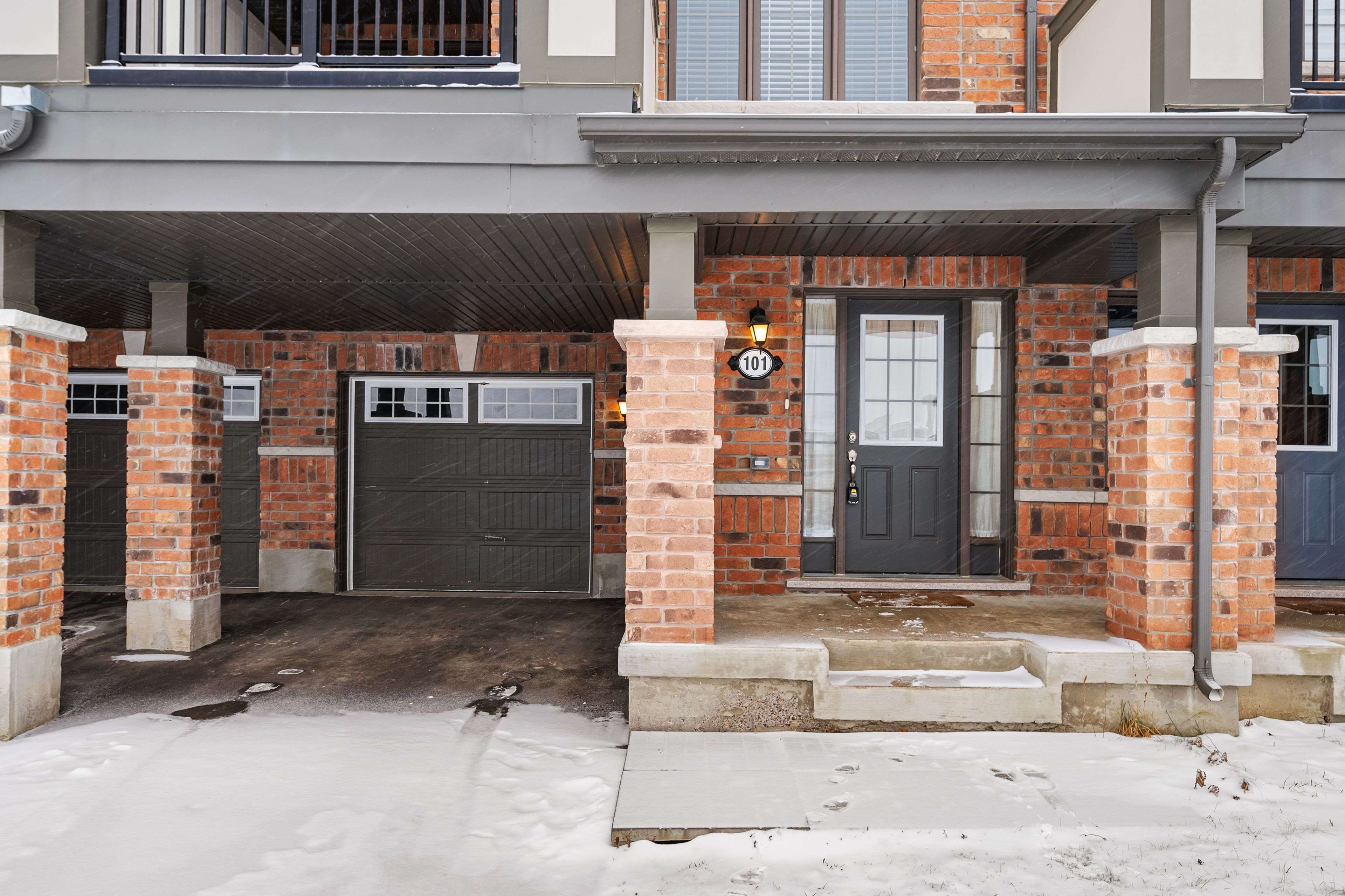 Richmond Hill, ON L4S 0L2,101 McAlister AVE