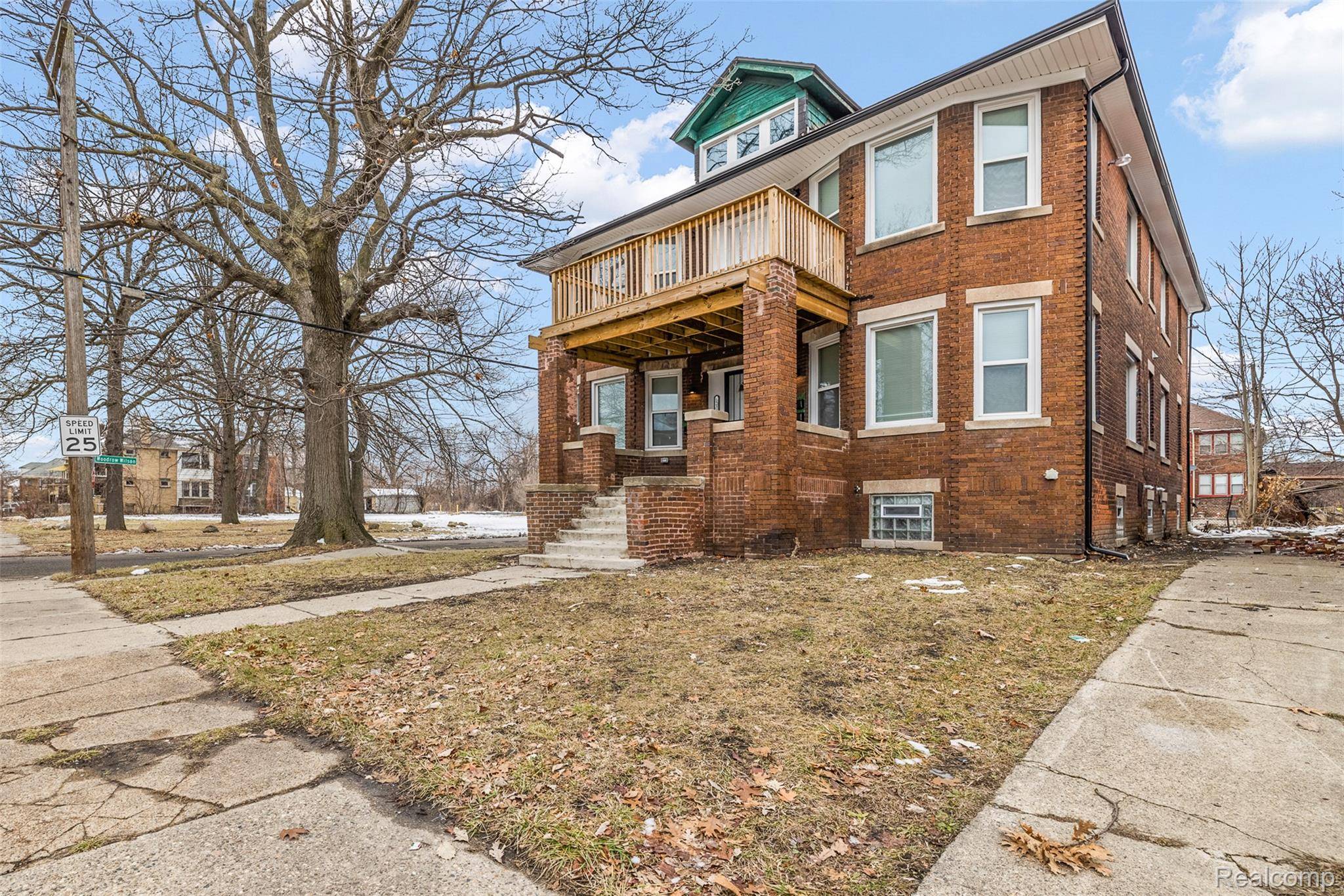 Detroit, MI 48206,1558 Calvert ST