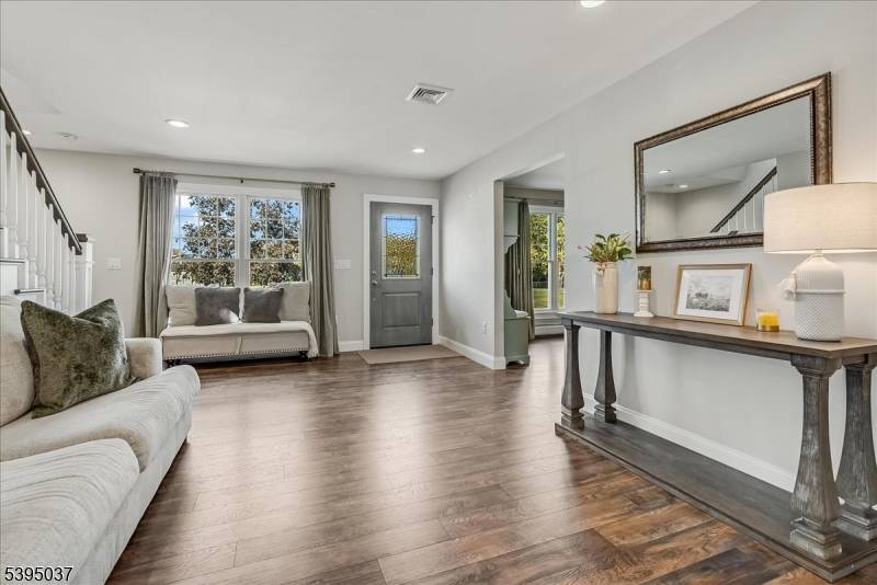 Little Falls Twp., NJ 07424,35 Hughes Pl