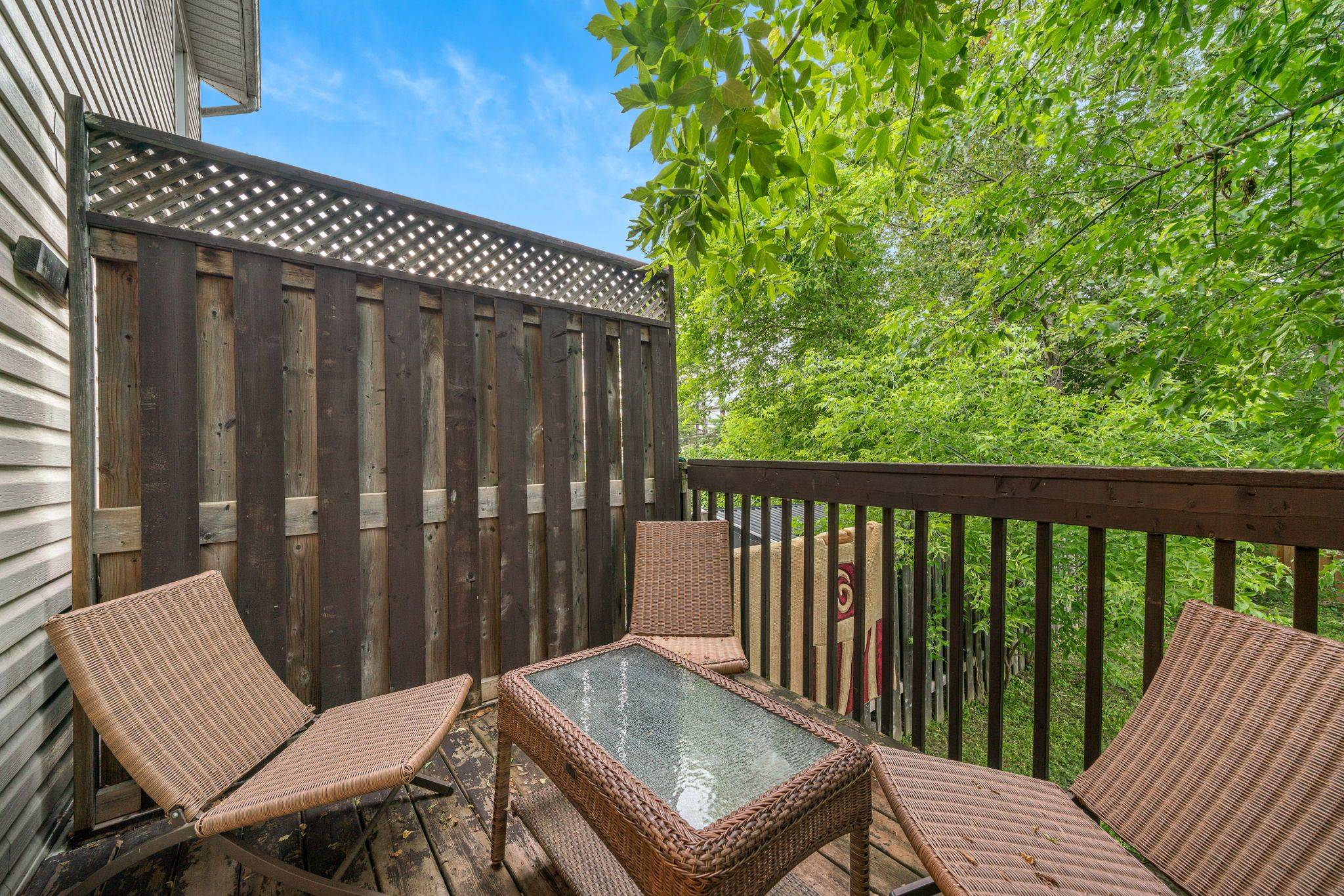 Essa, ON L0M 1B0,122 Malcolm ST