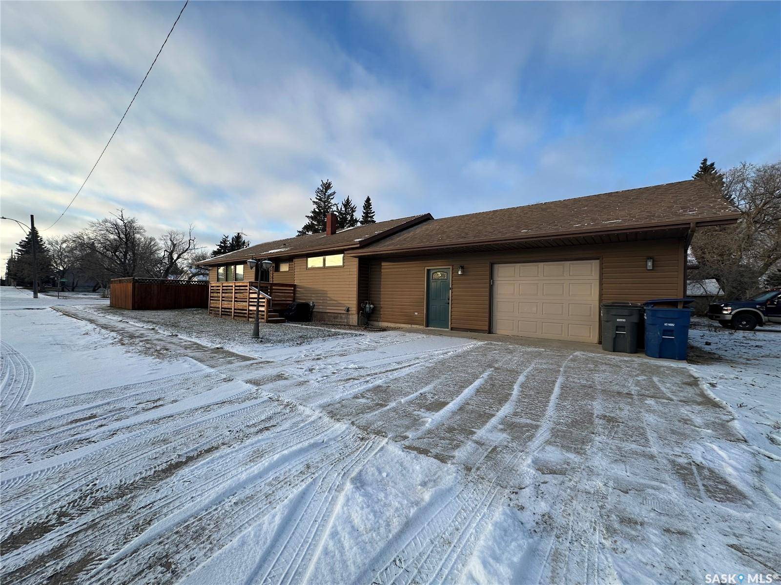 Whitewood, SK S0G 5C0,801 5th AVENUE