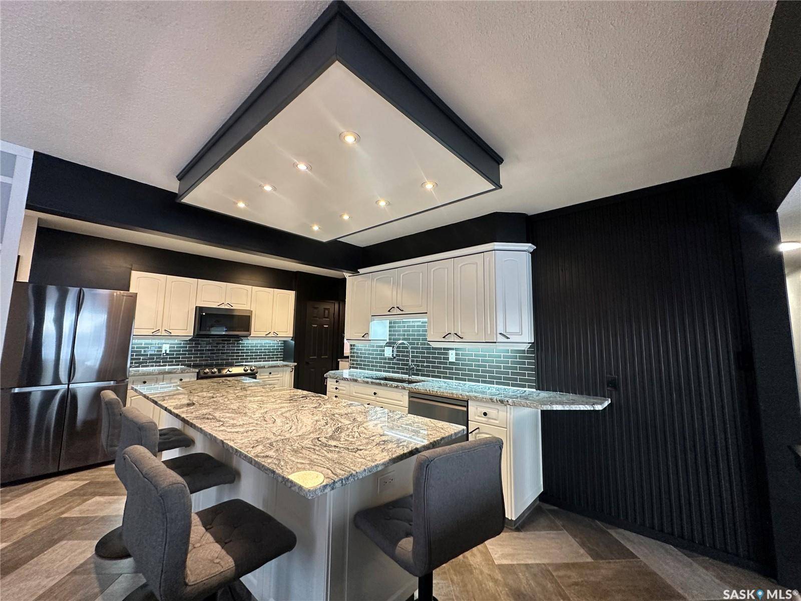 Whitewood, SK S0G 5C0,801 5th AVENUE