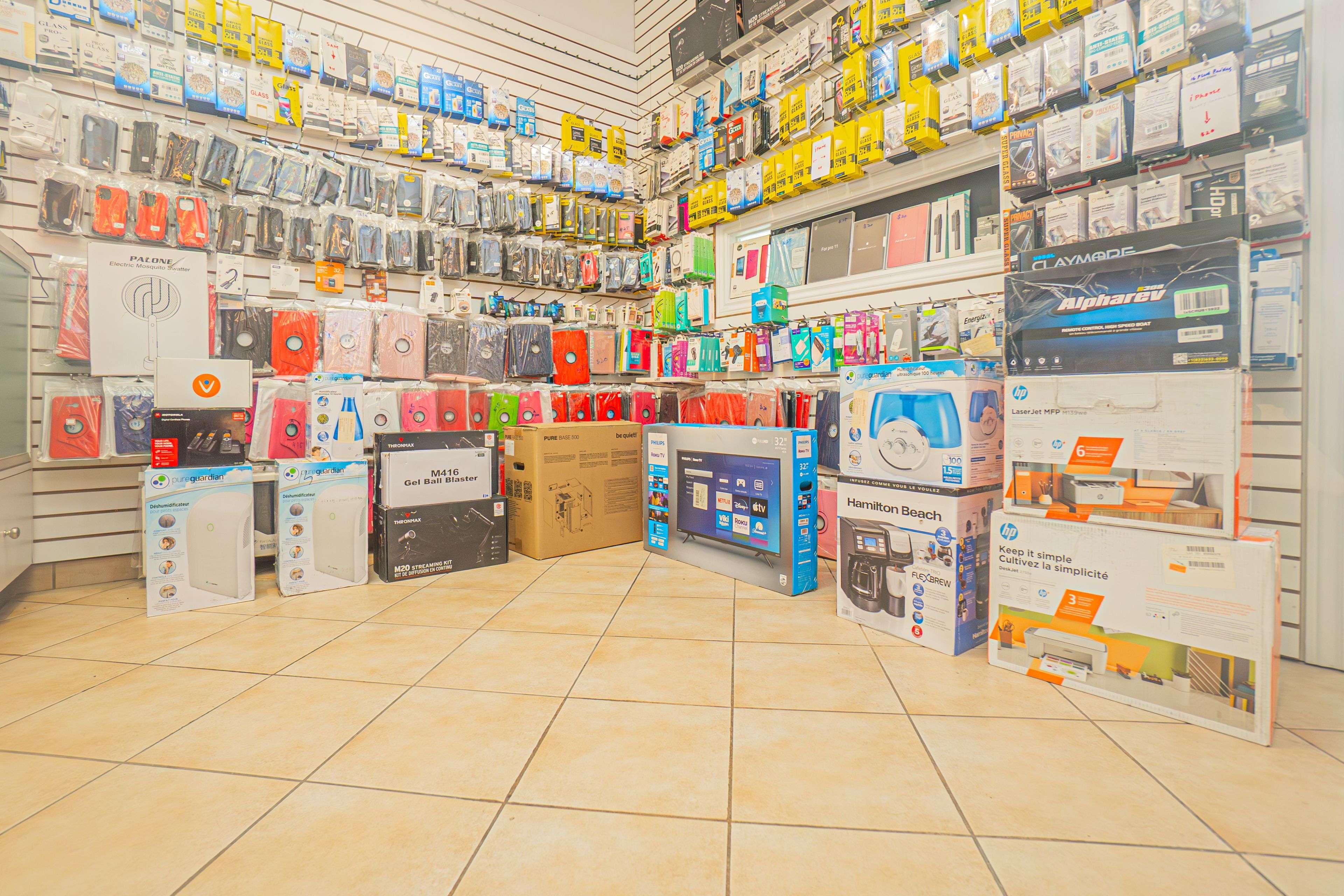 Mississauga, ON L4Y 4J6,3415 Dixie RD #7B