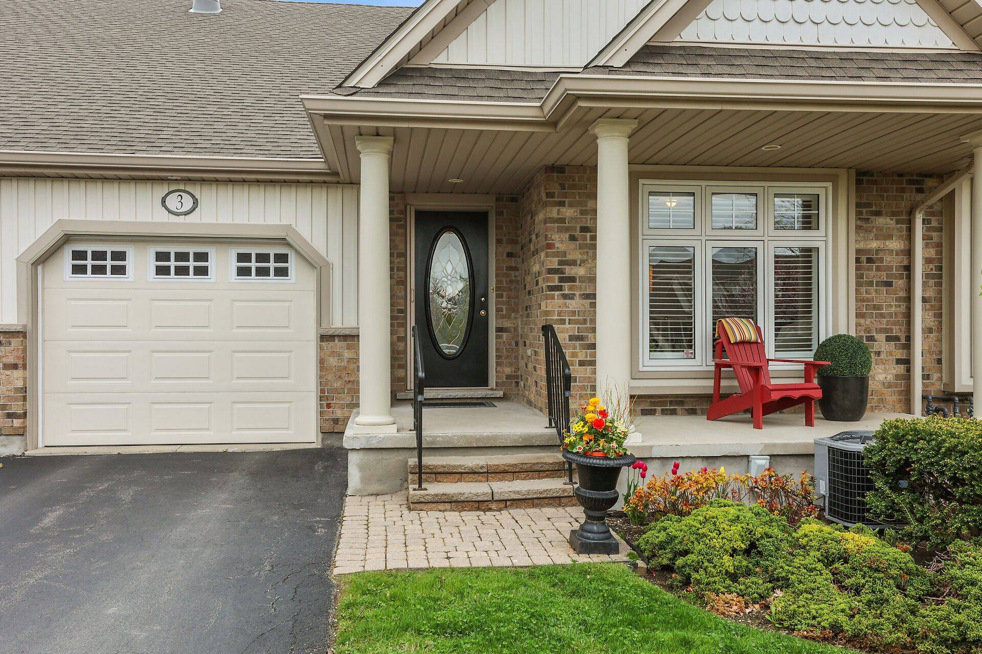 Niagara-on-the-lake, ON L0S 1T0,21 Loretta DR W #3