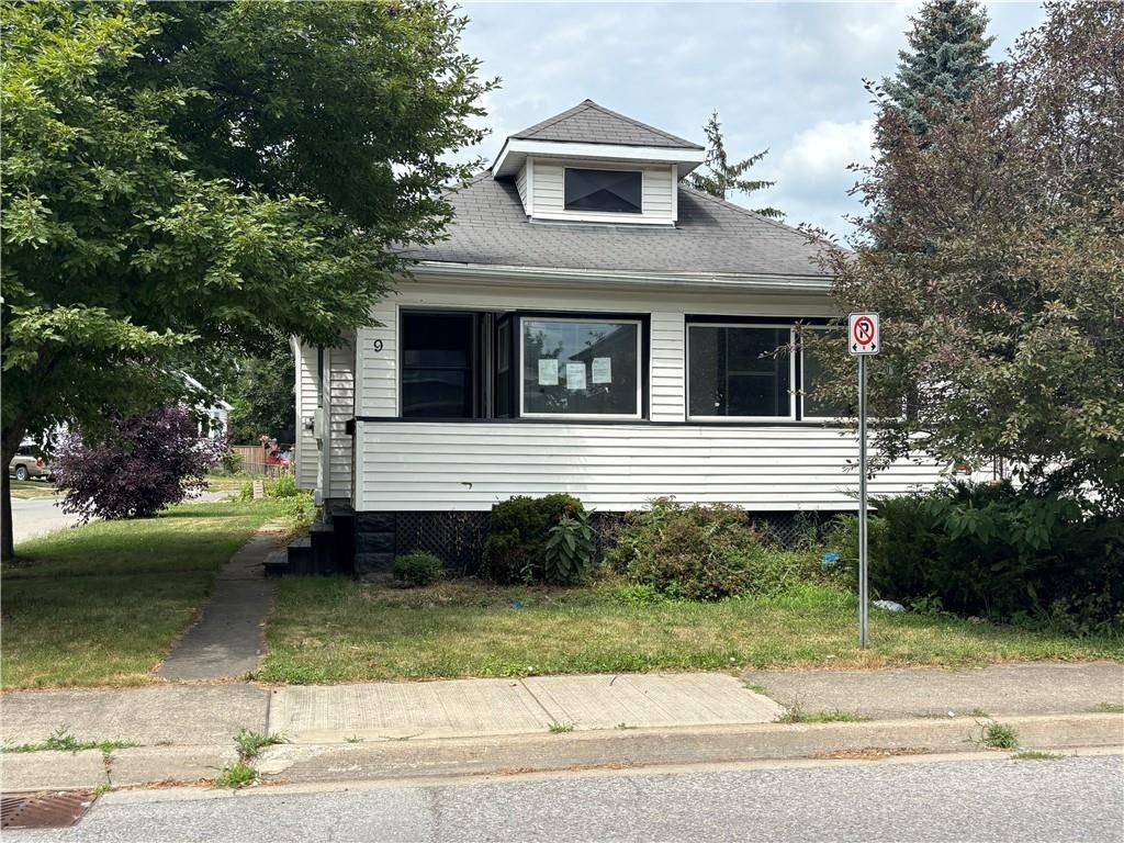 St. Catharines, ON L2P 3B3,9 Grantham AVE S