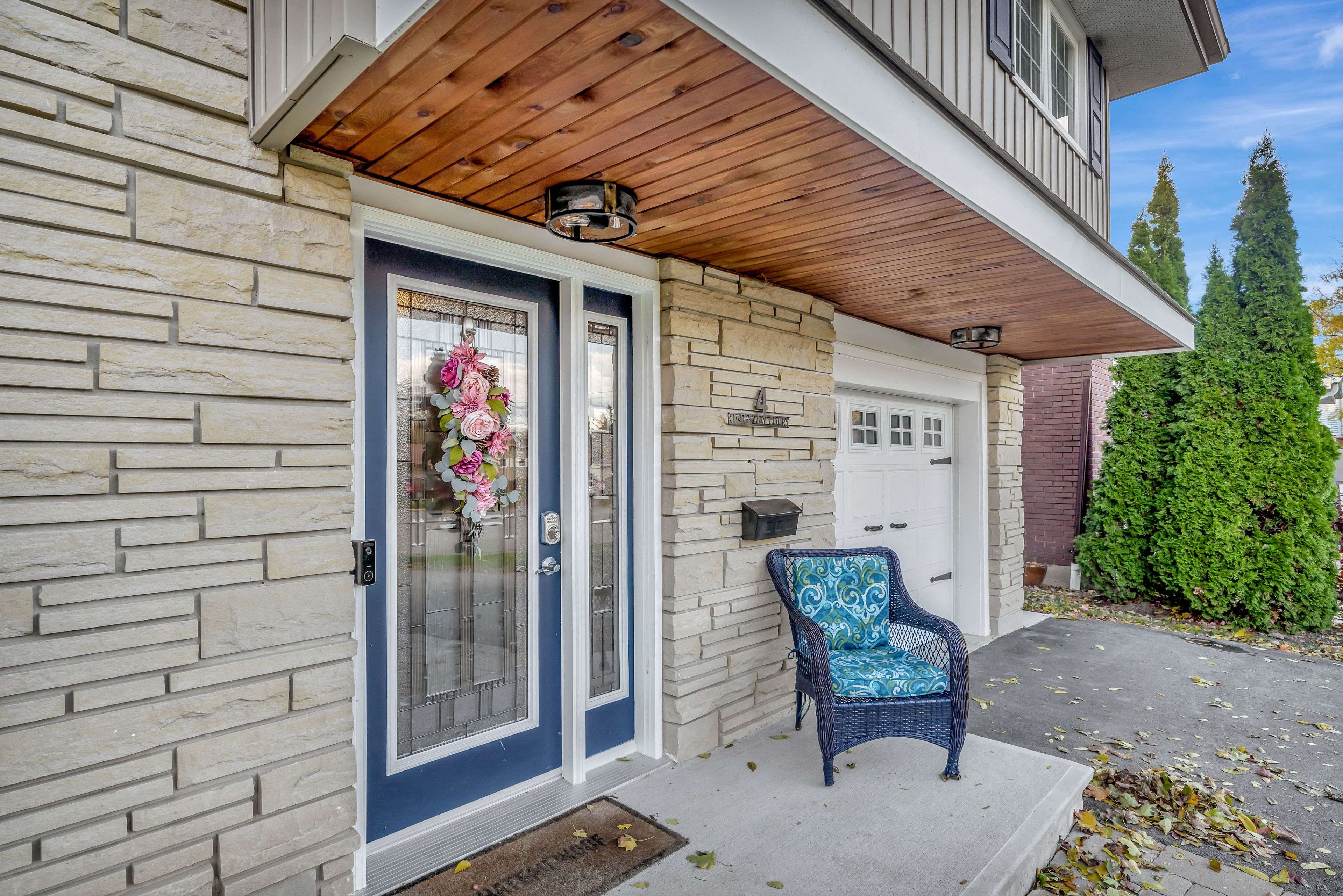 Belleville, ON K8N 4P1,4 Kingsway CT