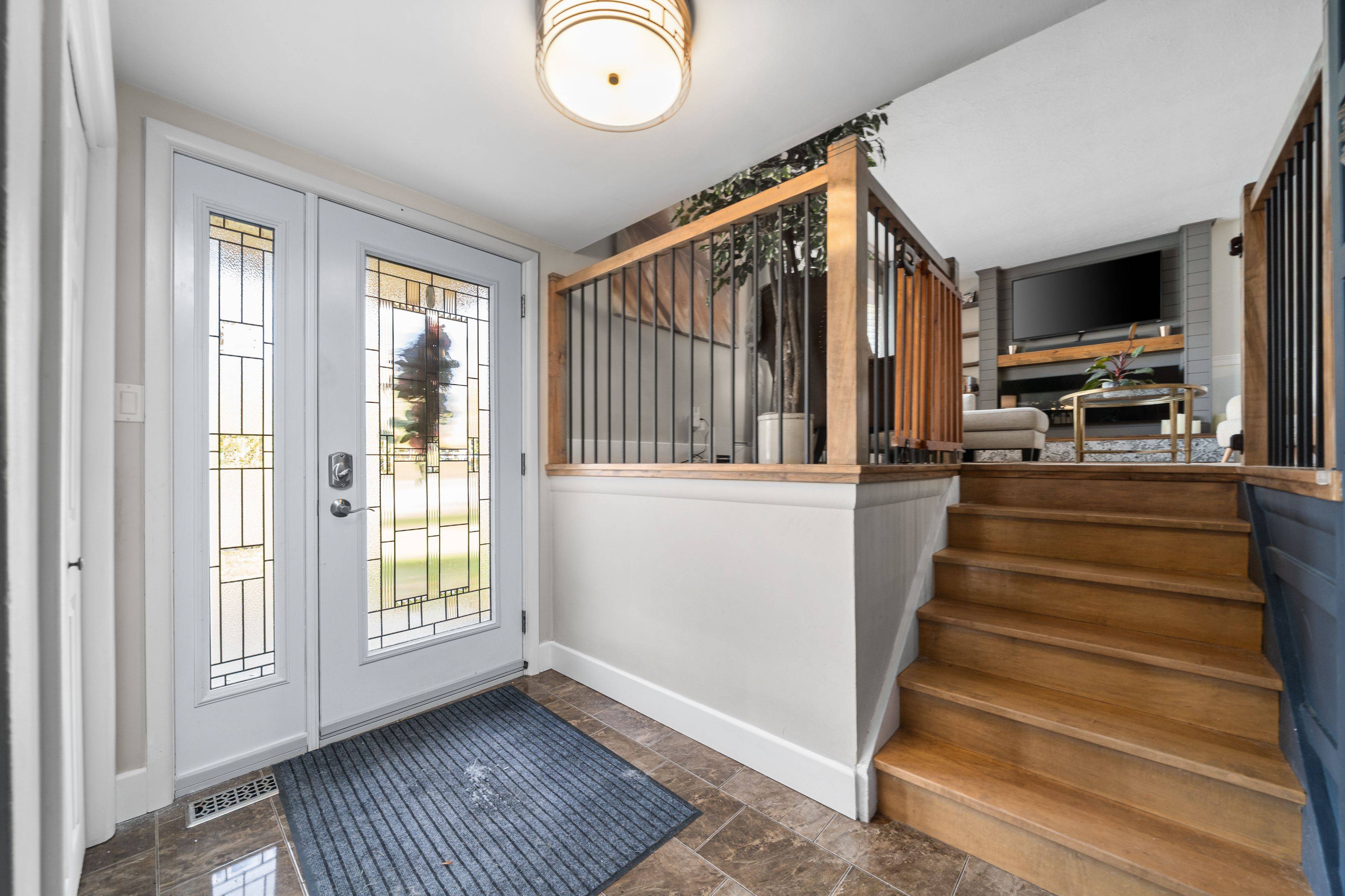 Belleville, ON K8N 4P1,4 Kingsway CT