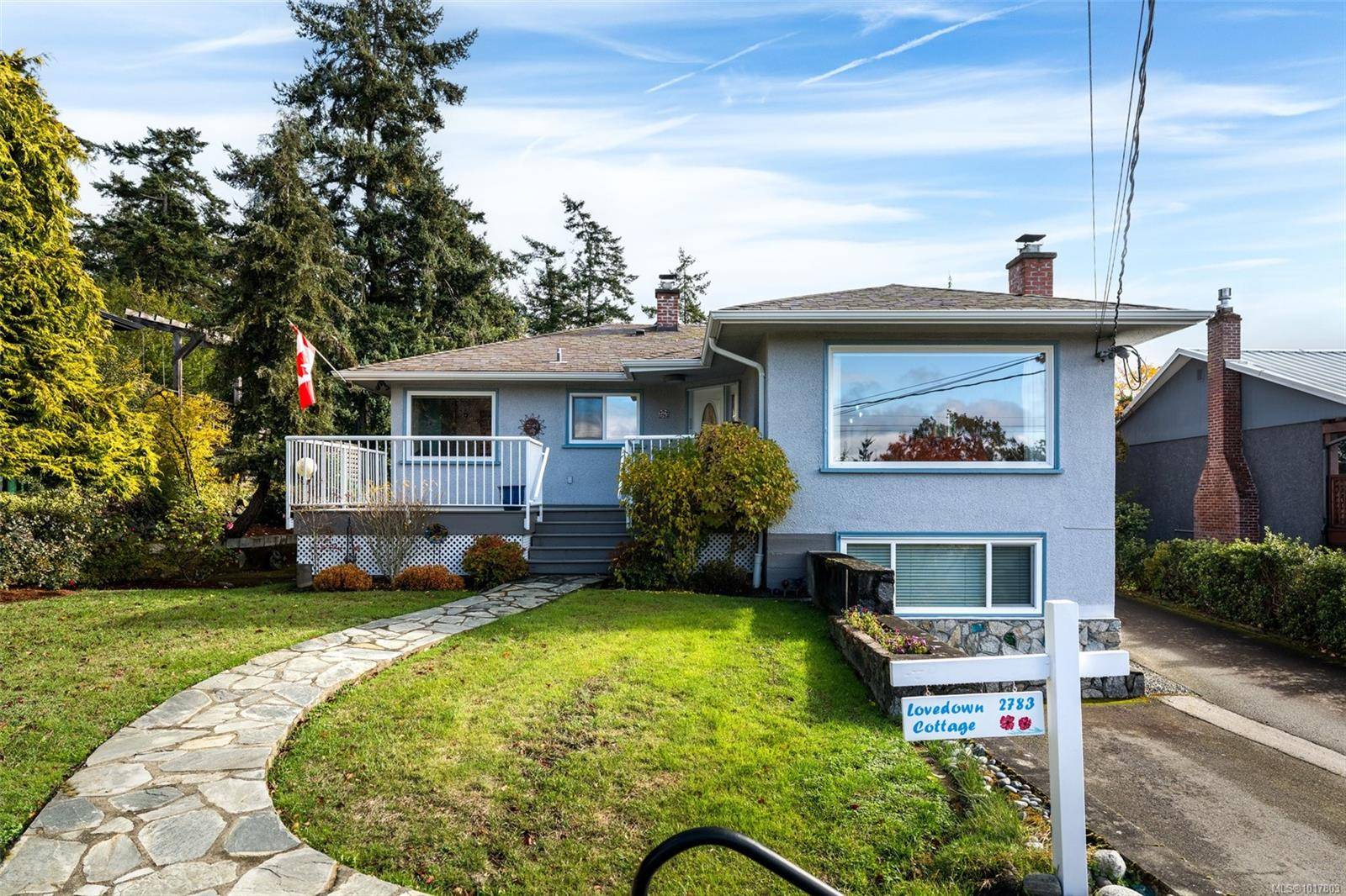 Saanich, BC V9A 2S4,2783 Murray Dr
