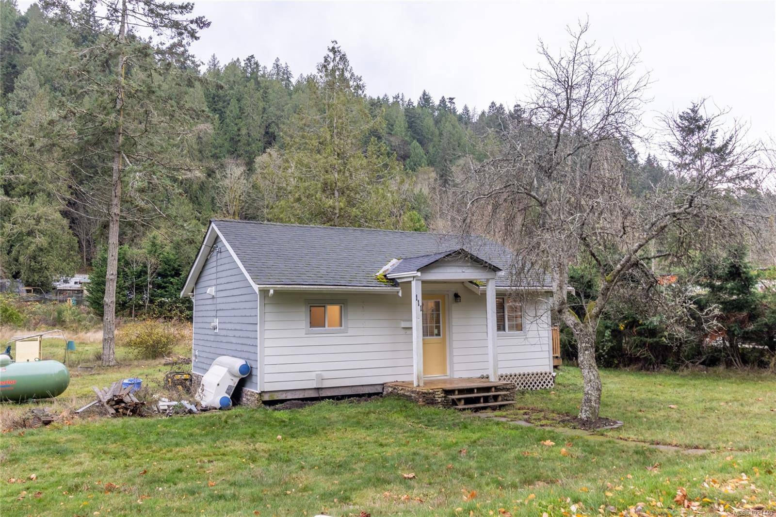 Saturna Island, BC V0N 2Y0,111 Sunset Blvd