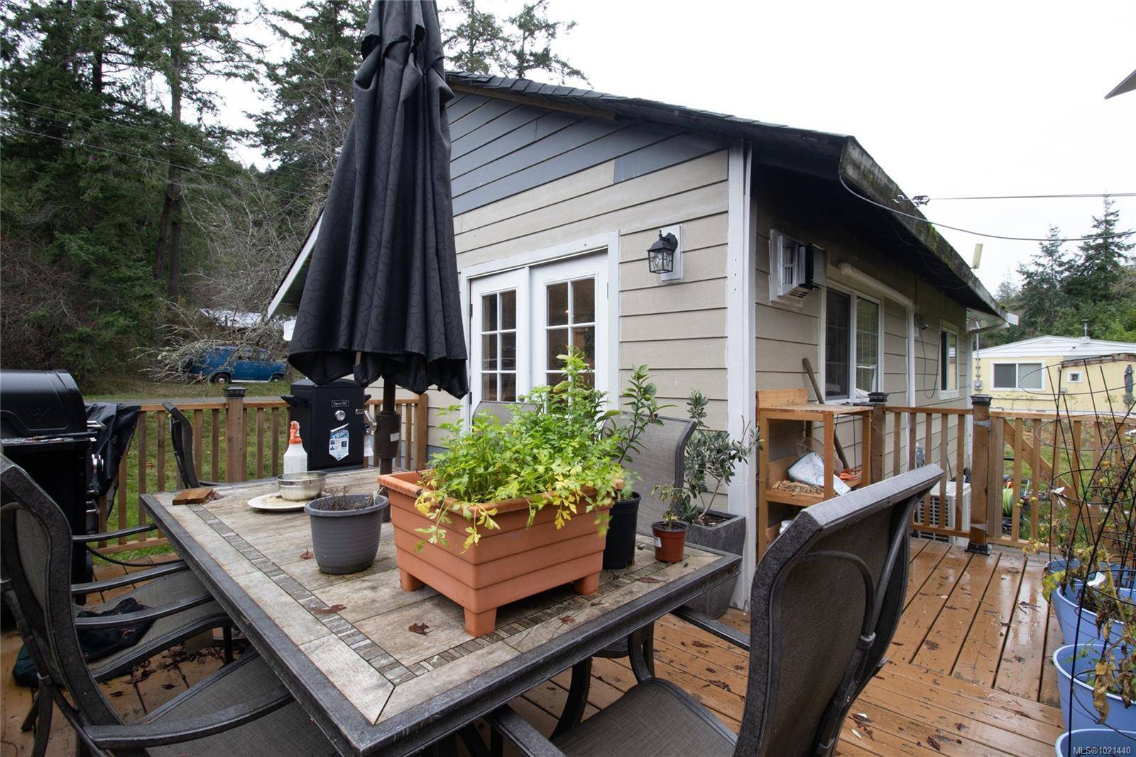 Saturna Island, BC V0N 2Y0,111 Sunset Blvd